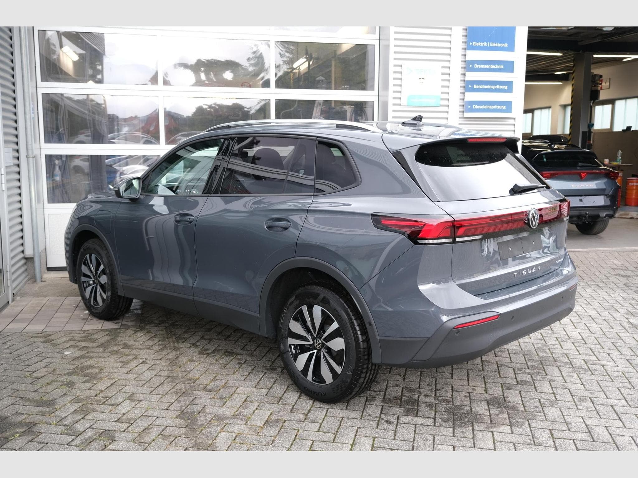 VW Tiguan eHybrid Life DCC (2026) - Foto 19
