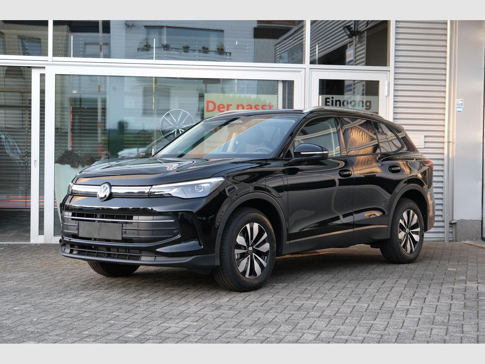 VW Tiguan eHybrid Life DCC (2026) - Foto 1