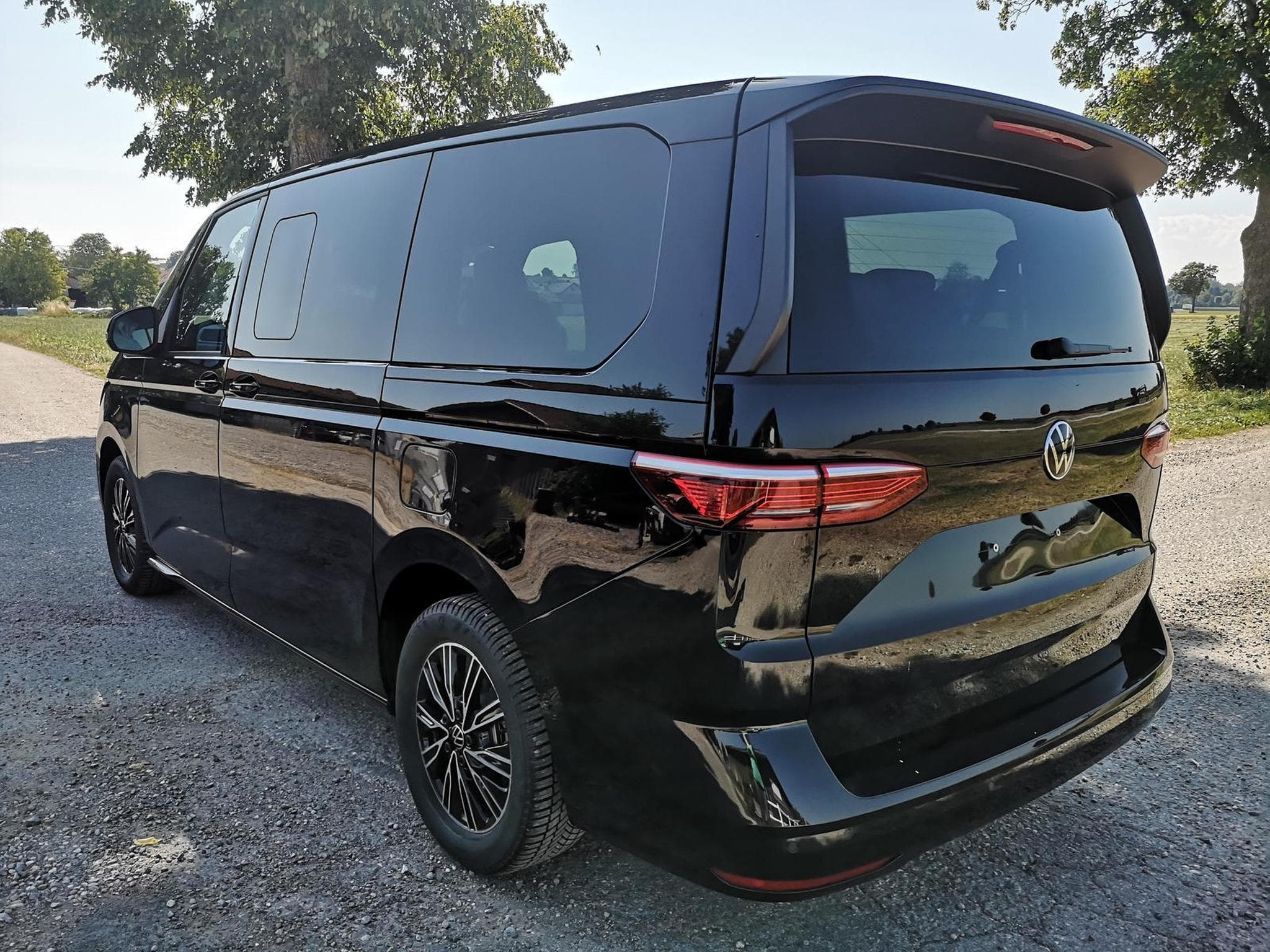 VW T7 2,0TDI DSG Elegance (2026) - Foto 3