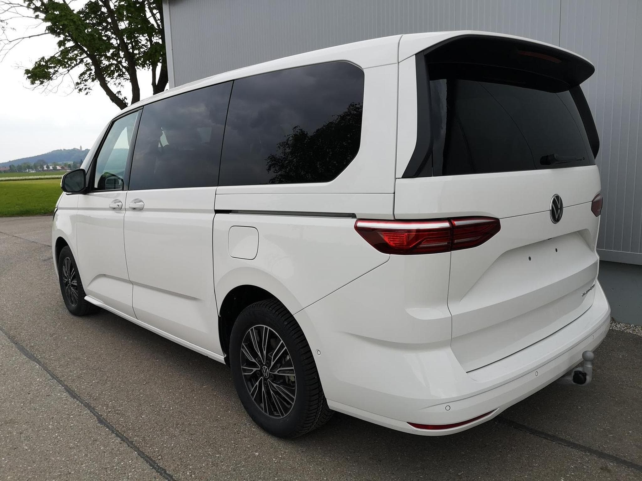VW T7 2,0TDI DSG Lite (2026) - Photo 2
