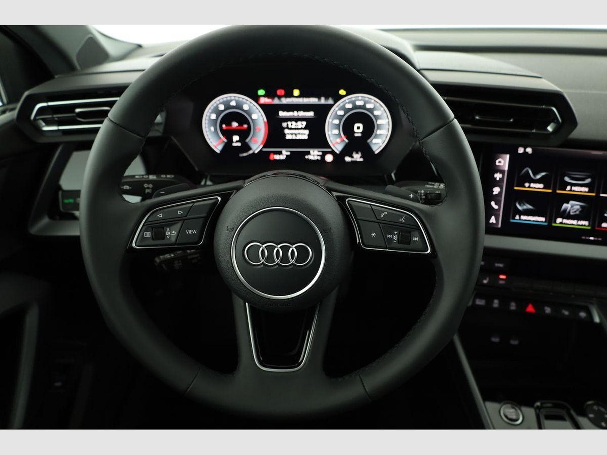 Audi A3 Sportback TFSI 110 kW S line (2026) - Photo 5