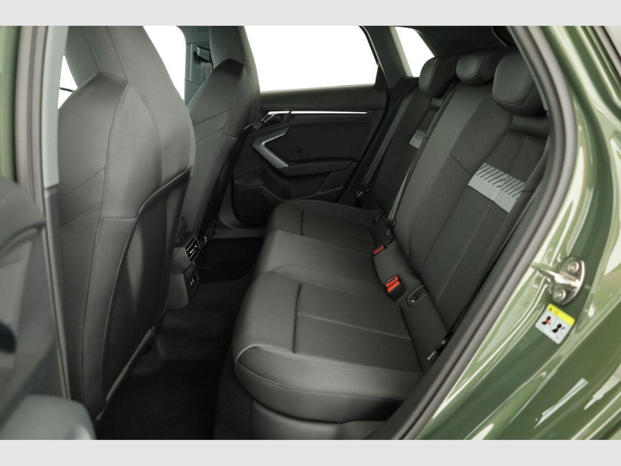 Audi A3 Sportback TFSI 110 kW S line (2026) - Photo 11
