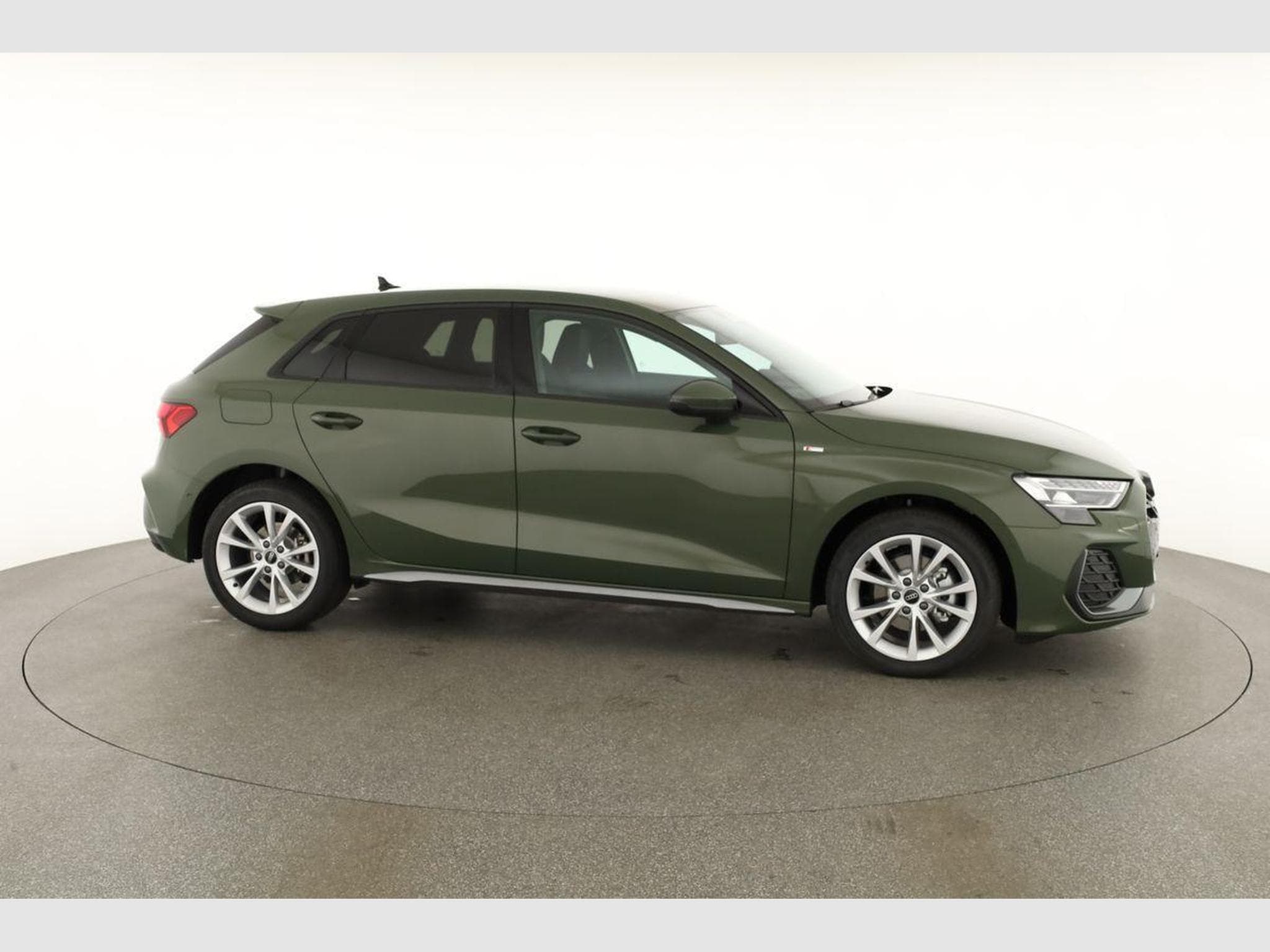 Audi A3 Sportback TFSI 110 kW S line (2026) - Photo 23