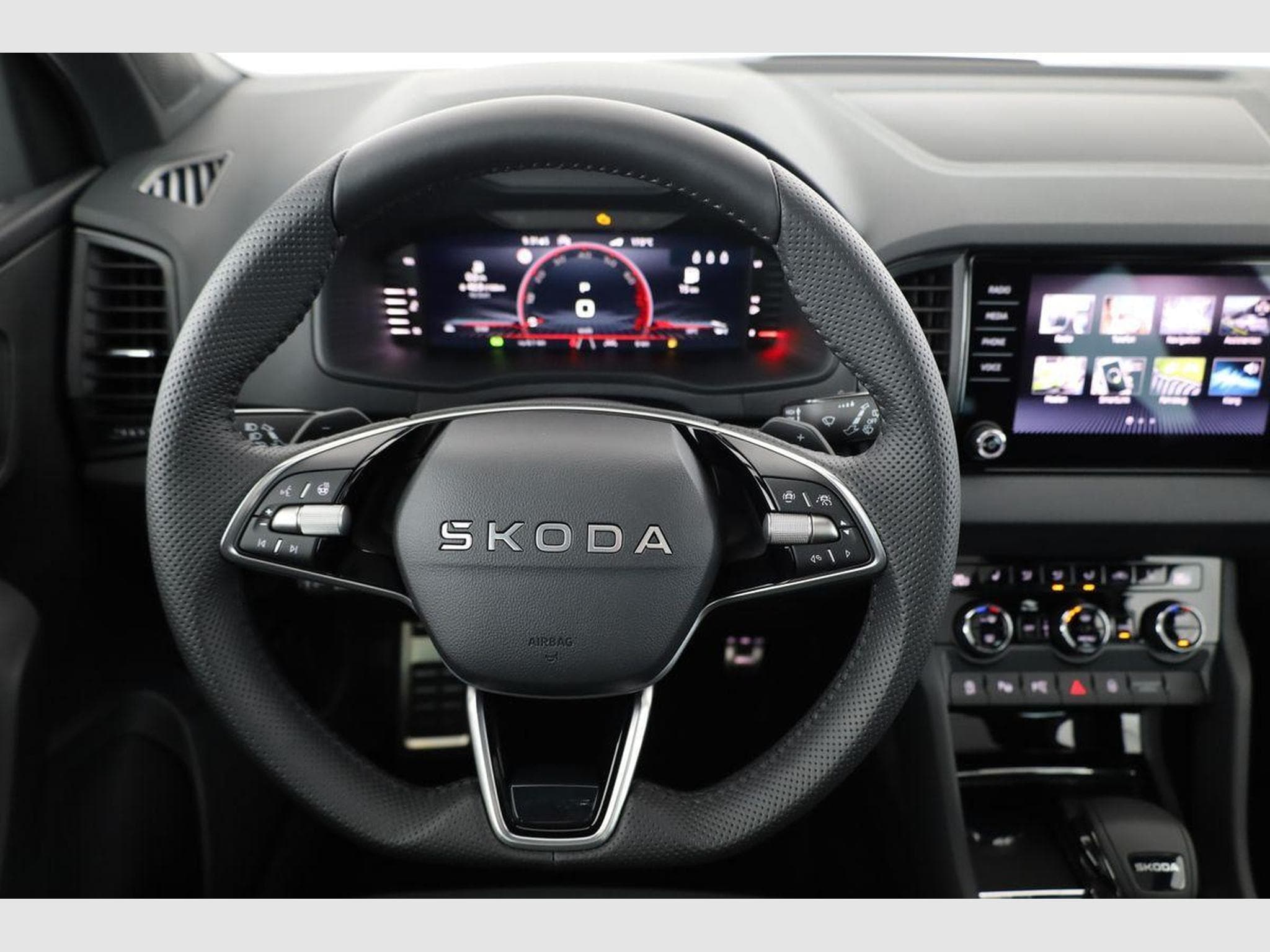 Skoda Karoq Sportline (2026) - Photo 5