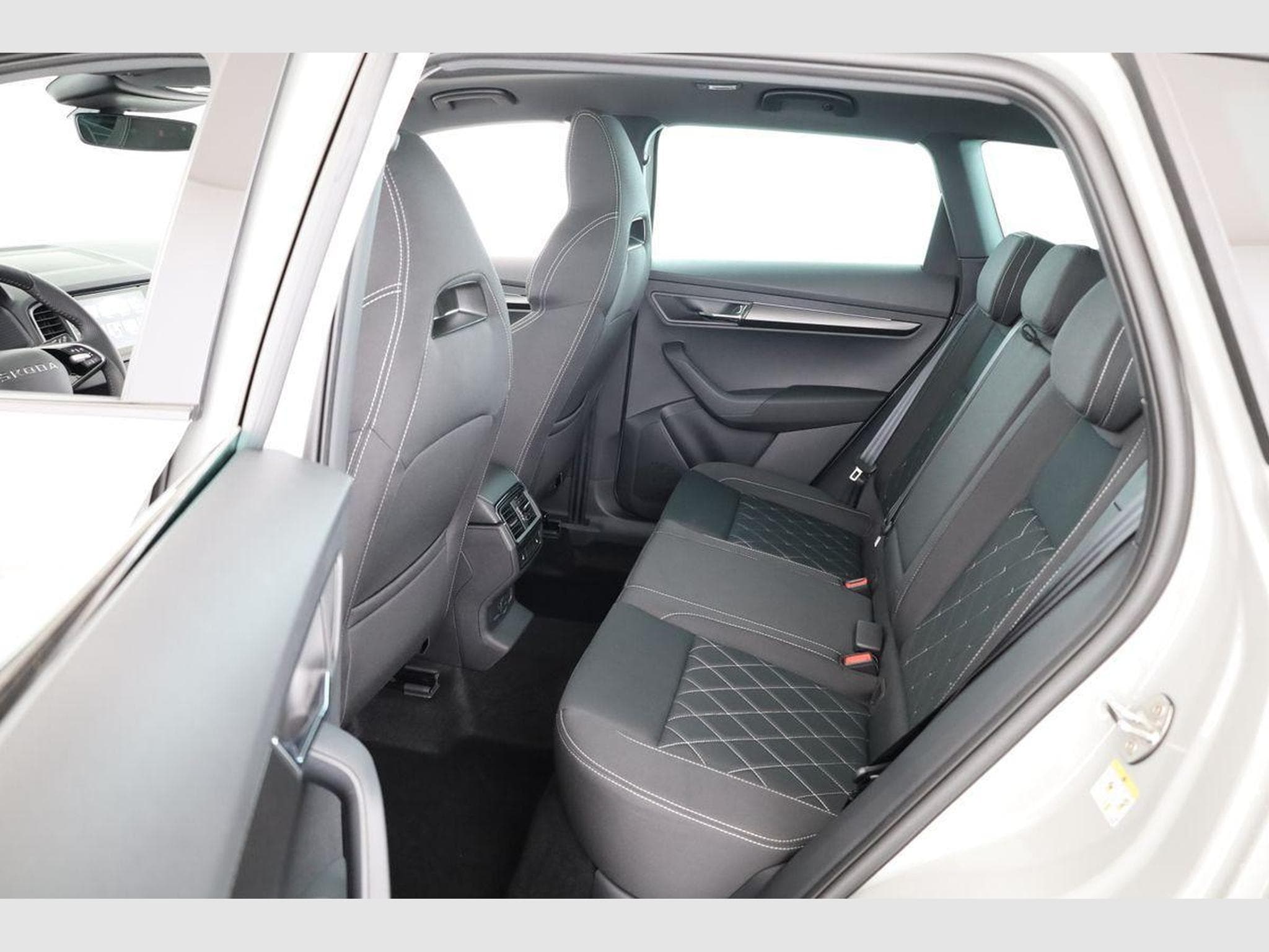 Skoda Karoq Sportline (2026) - Photo 13