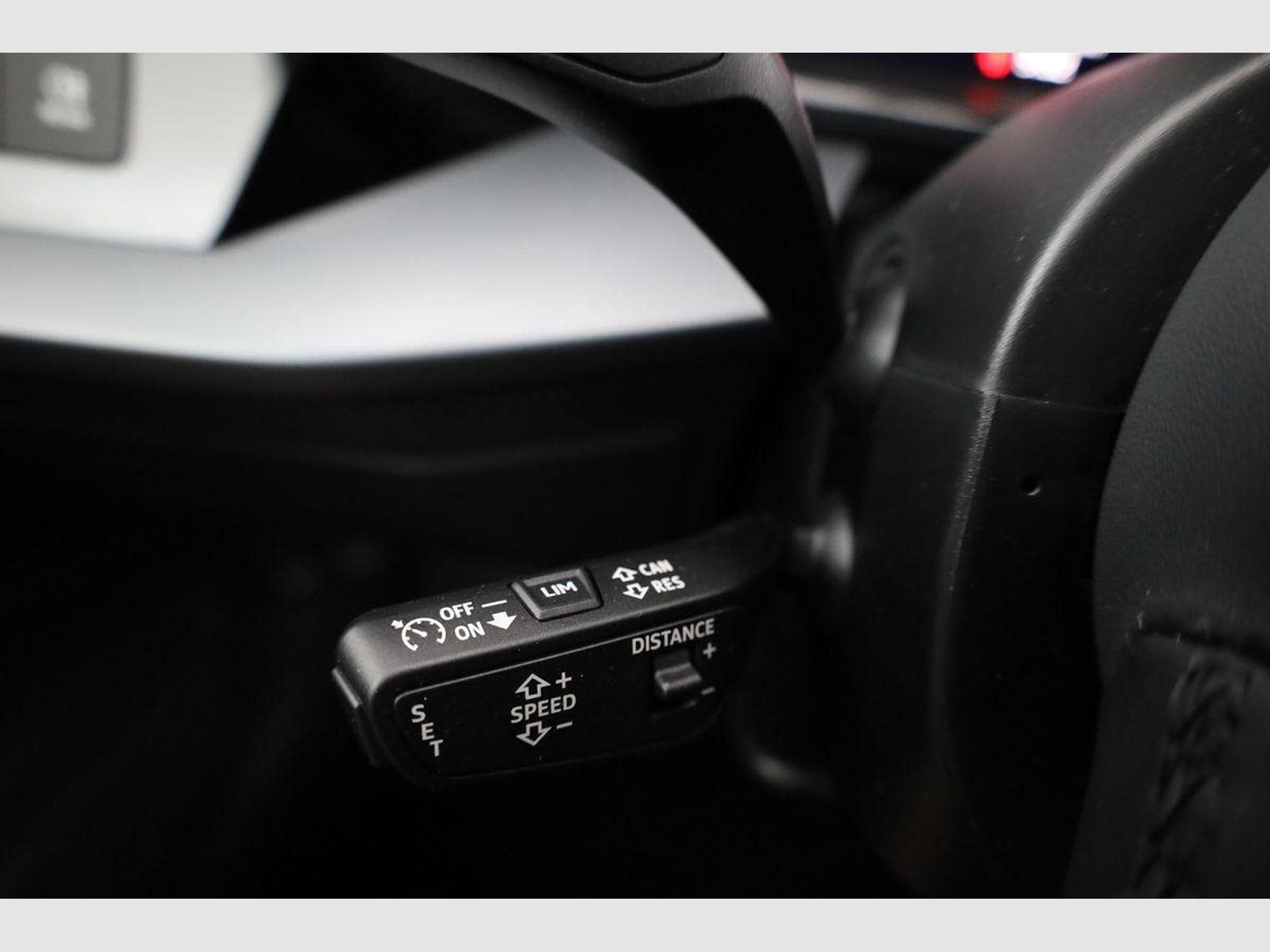 Audi A3 Sportback TFSI quattro 150 kW S line (2026) - Photo 9