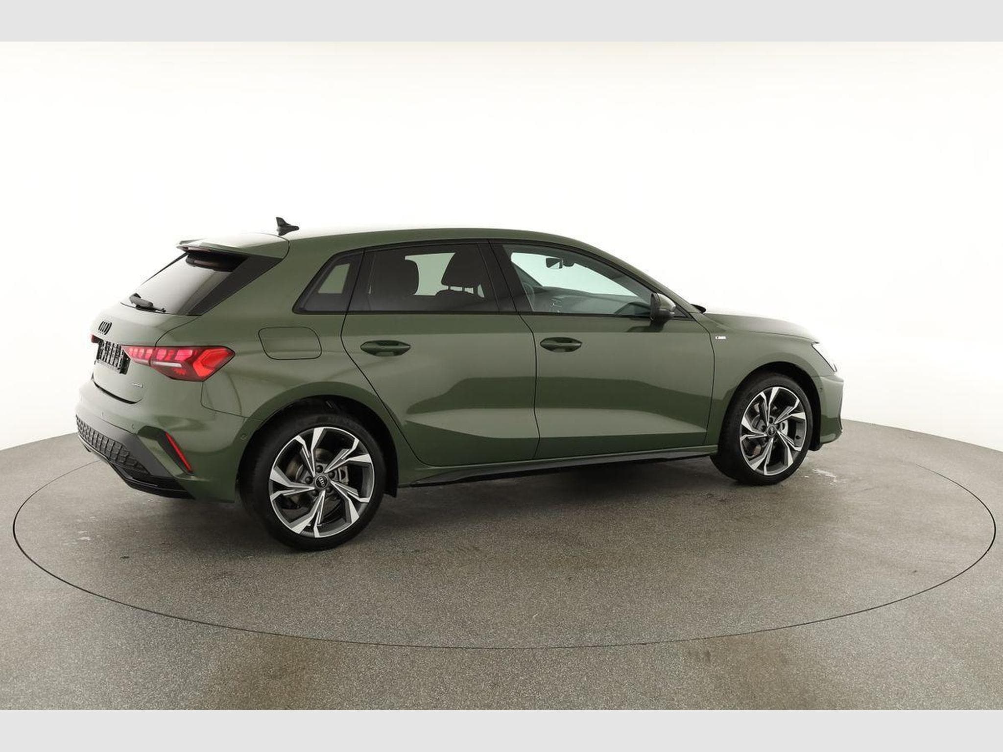 Audi A3 Sportback TFSI quattro 150 kW S line (2026) - Photo 19