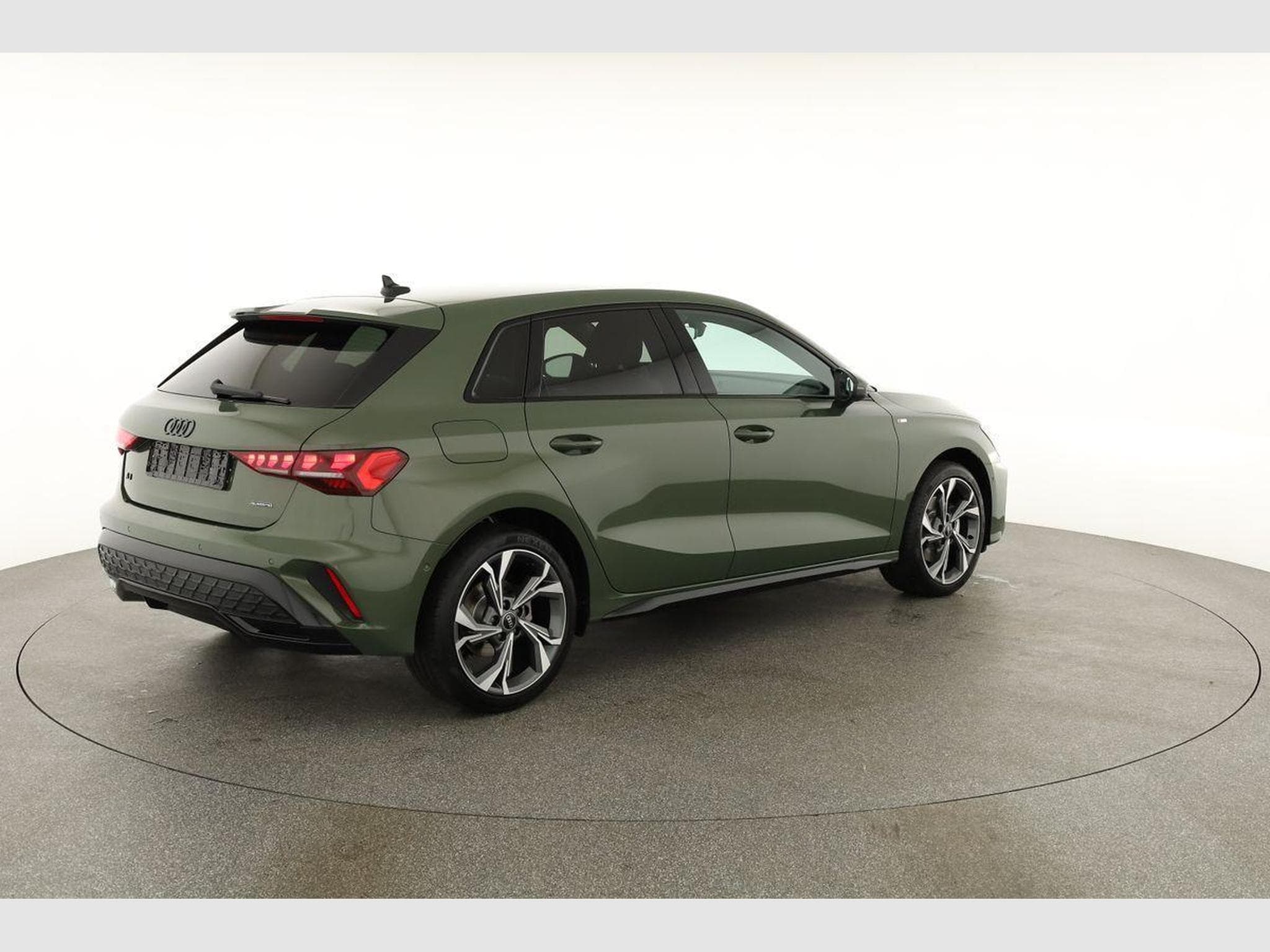 Audi A3 Sportback TFSI quattro 150 kW S line (2026) - Photo 18