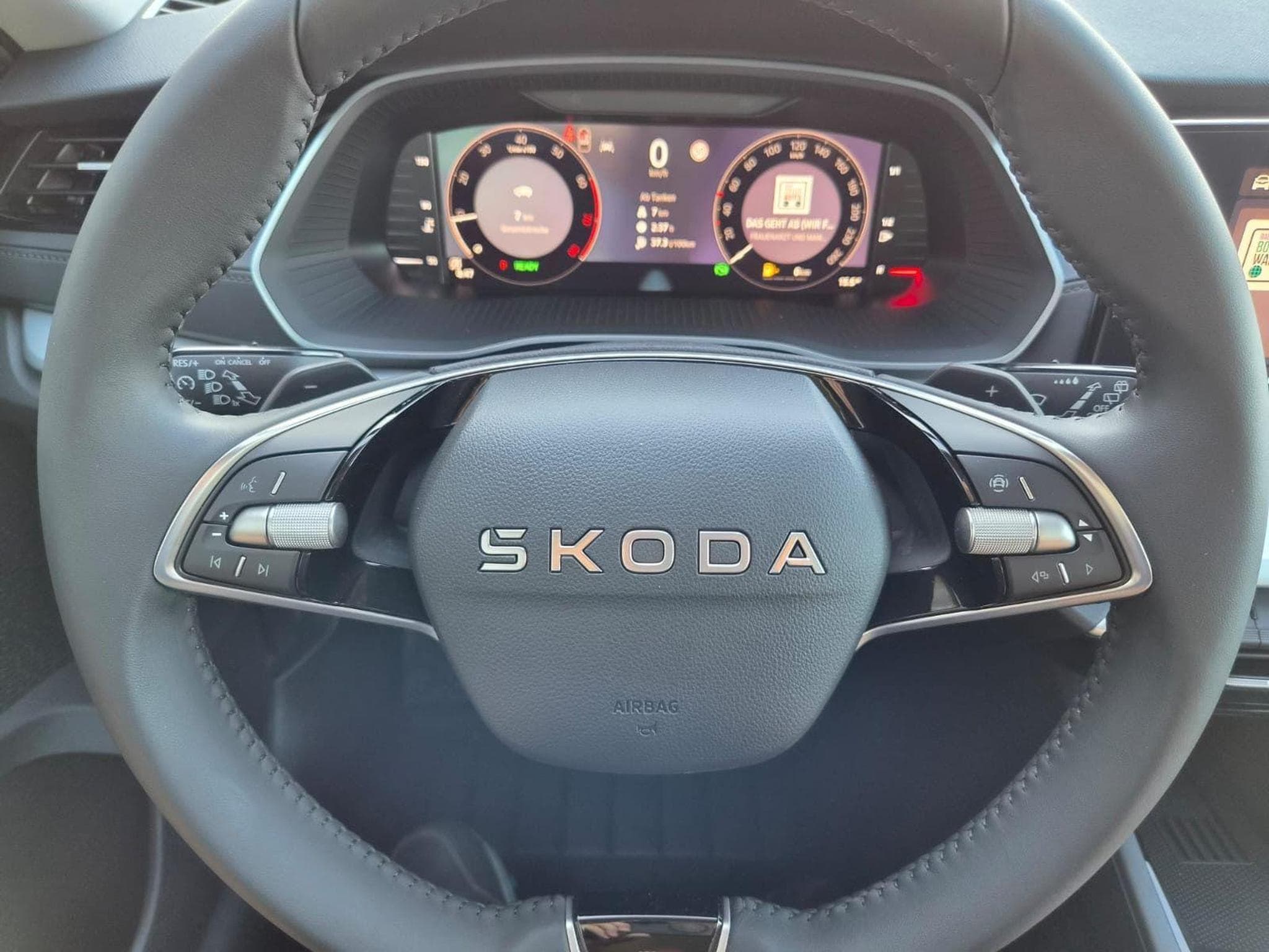 Skoda Octavia 1.5 TSI 150PS (2026) - Foto 17