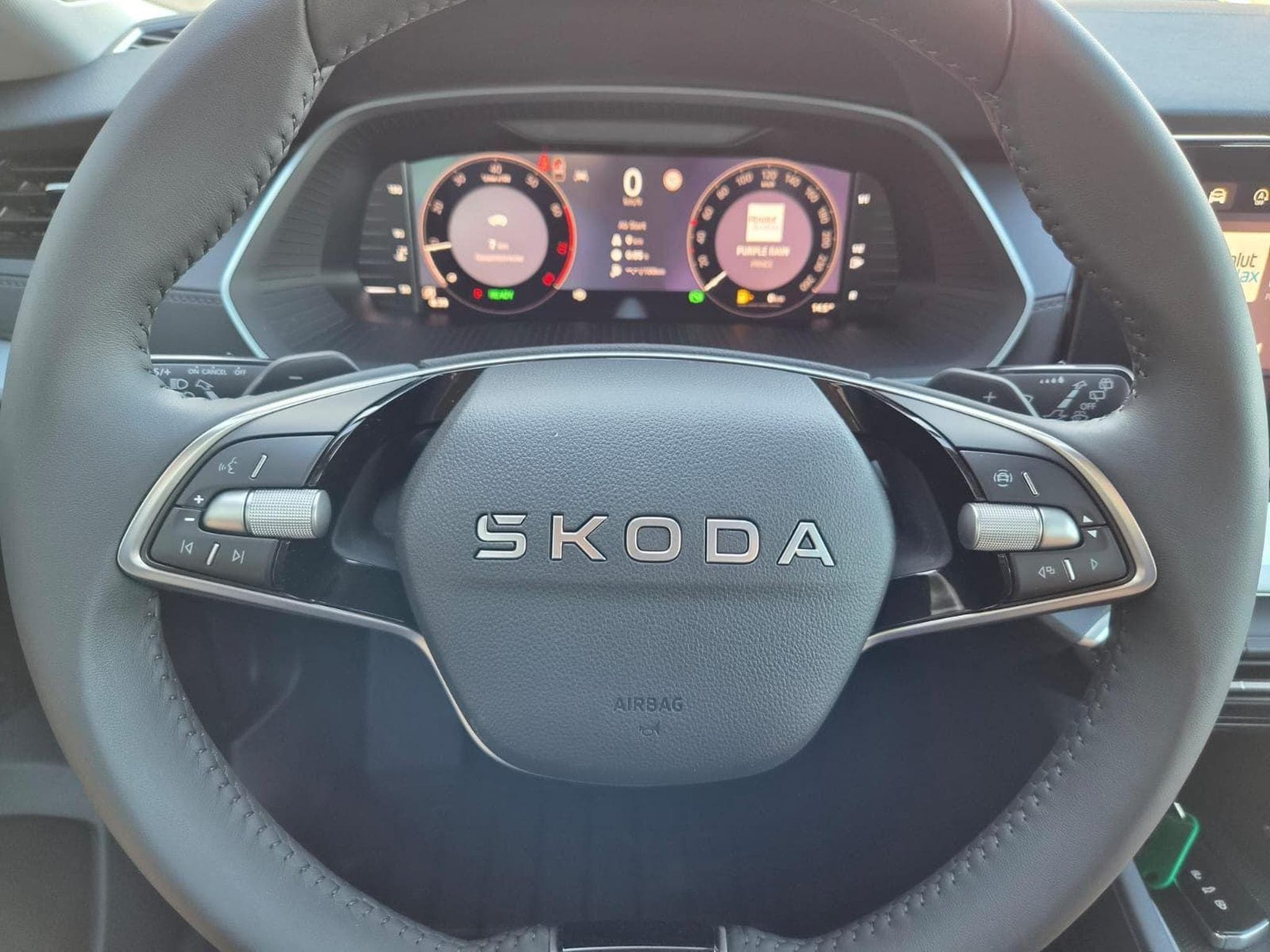 Skoda Octavia 1.5 TSI 150PS (2026) - Foto 17