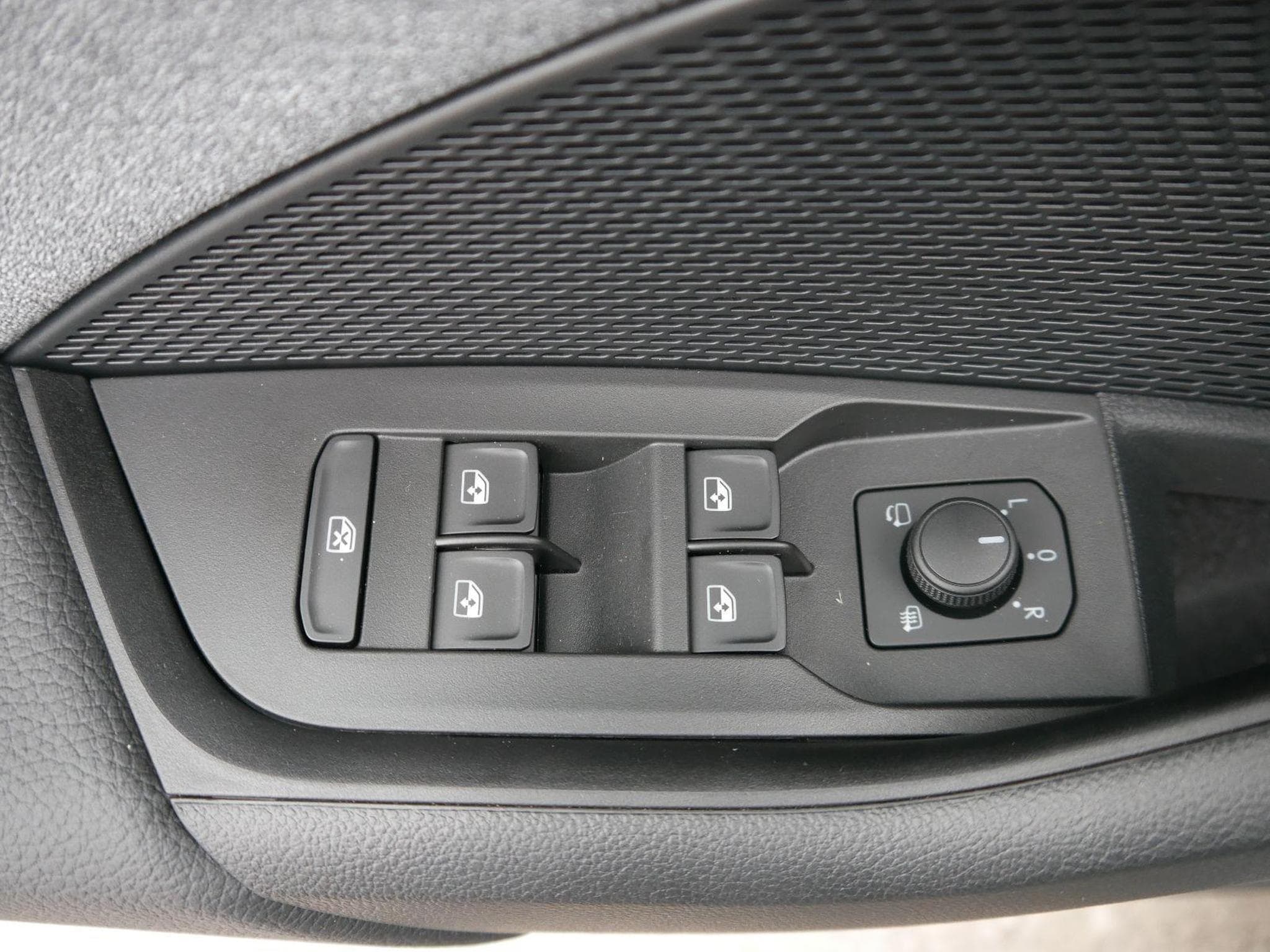 Skoda Octavia Selection (2026) - Foto 9