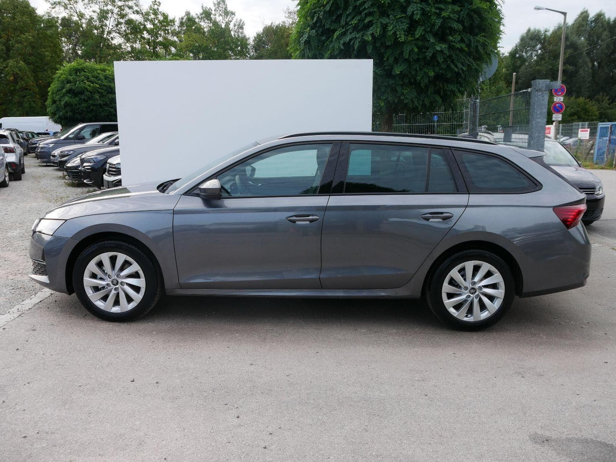 Skoda Octavia Selection (2026) - Foto 4