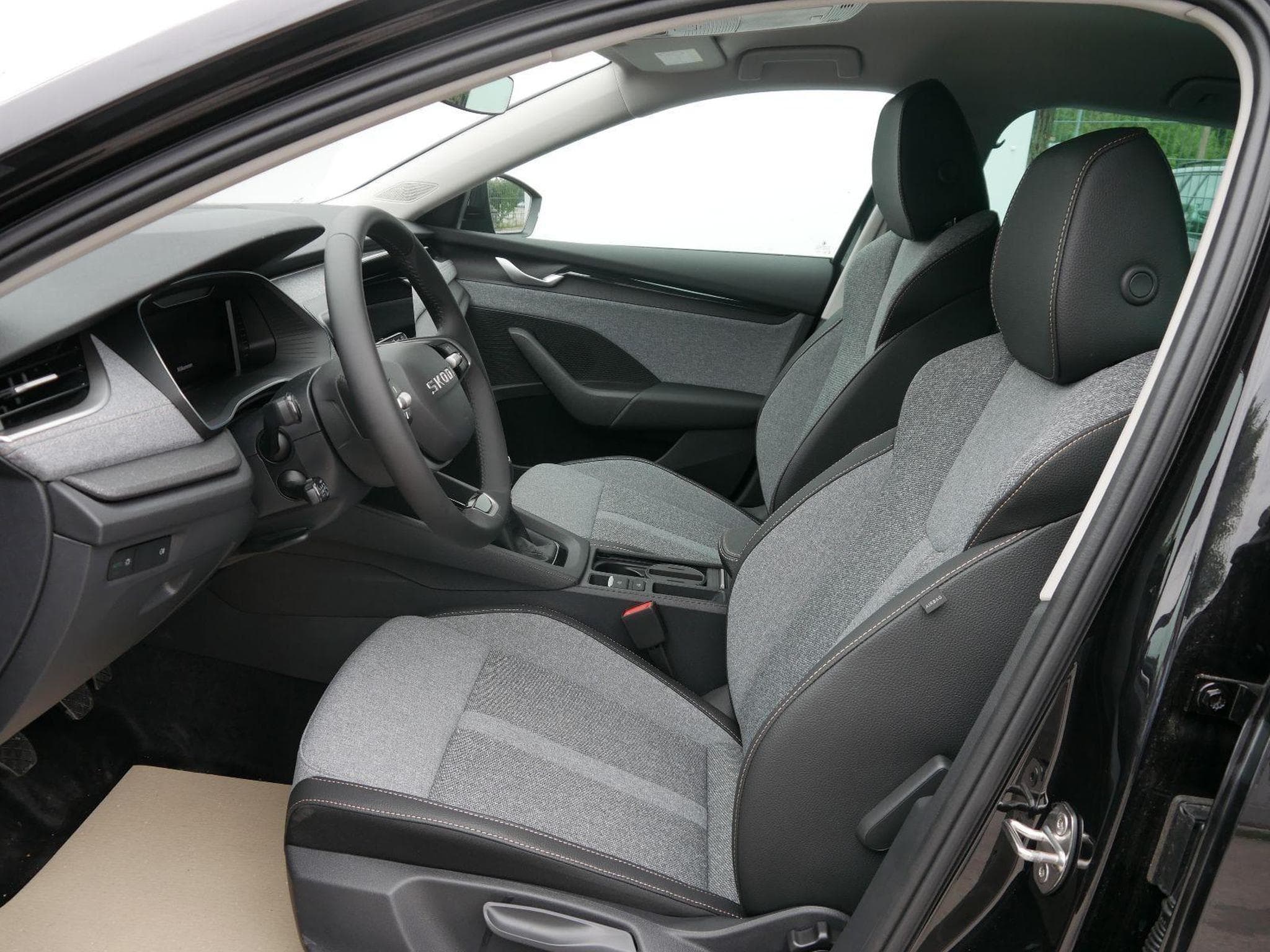 Skoda Octavia Selection (2026) - Foto 8