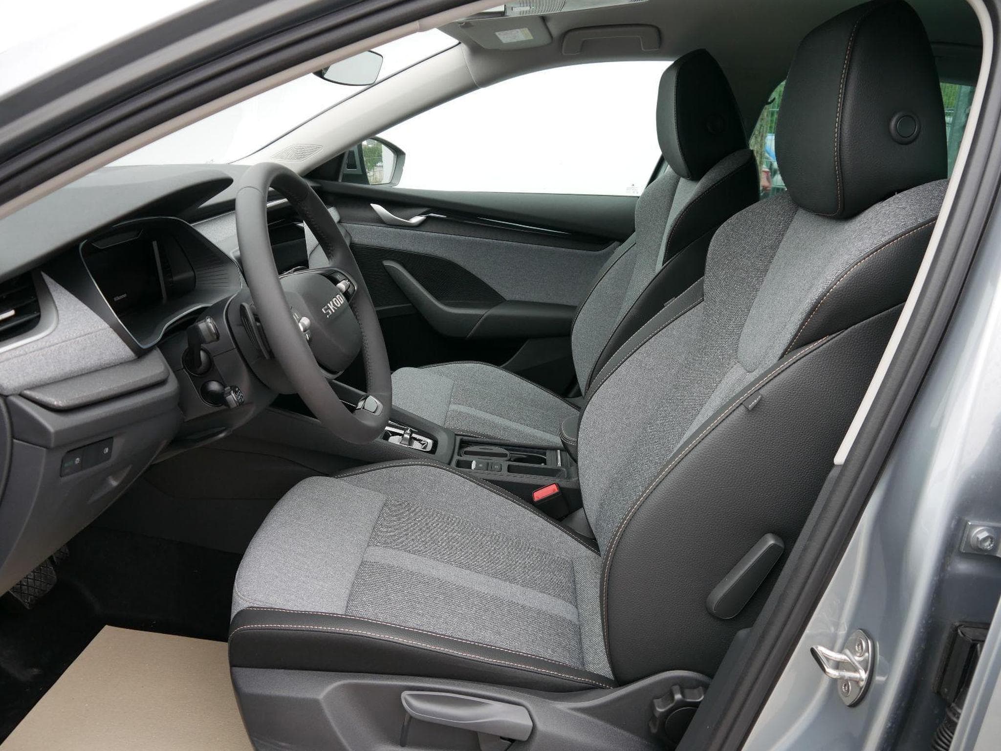 Skoda Octavia Selection (2026) - Foto 8