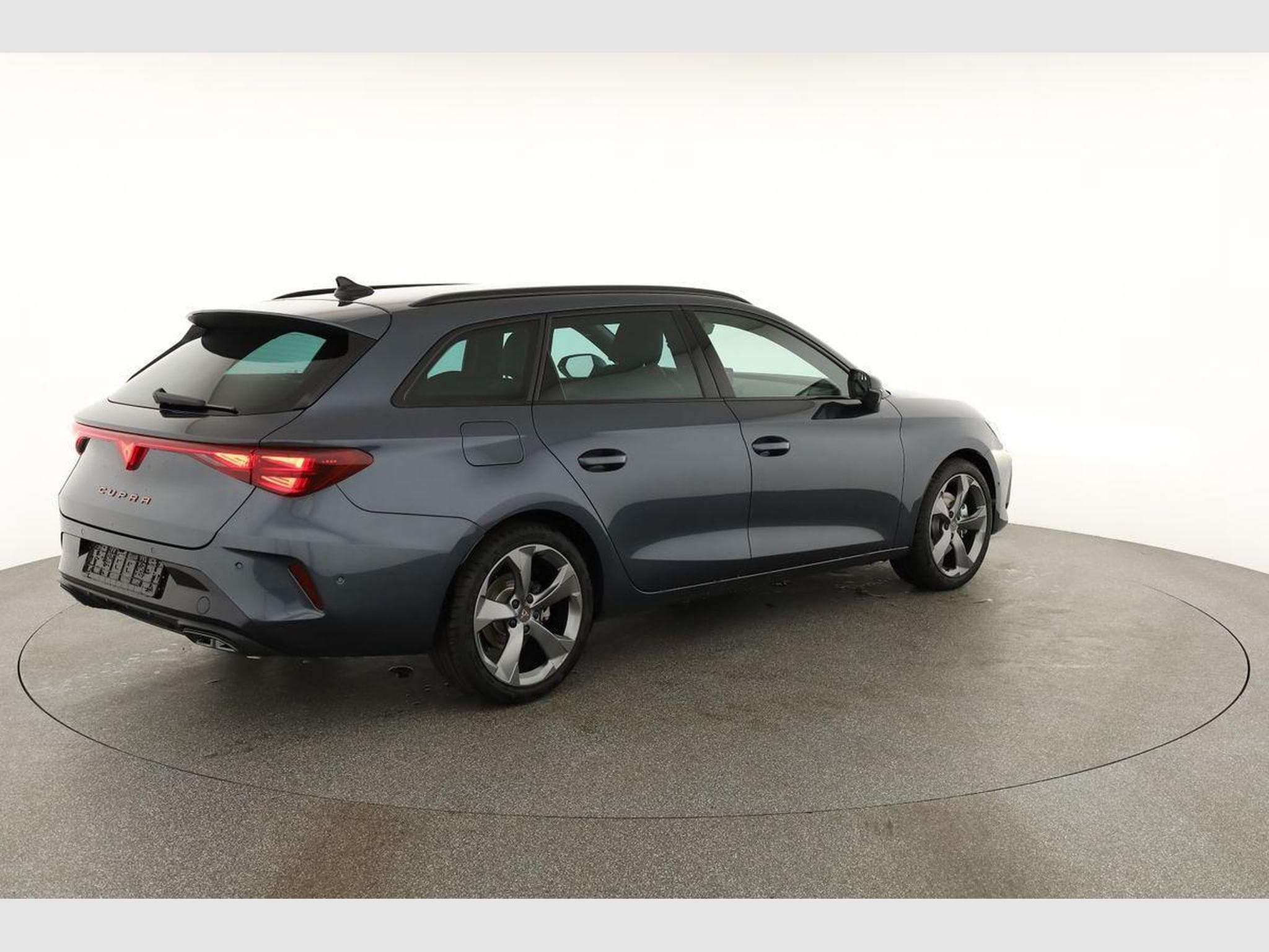 Cupra Leon 2.0 TSI 150 kW 4Drive (2026) - Photo 20