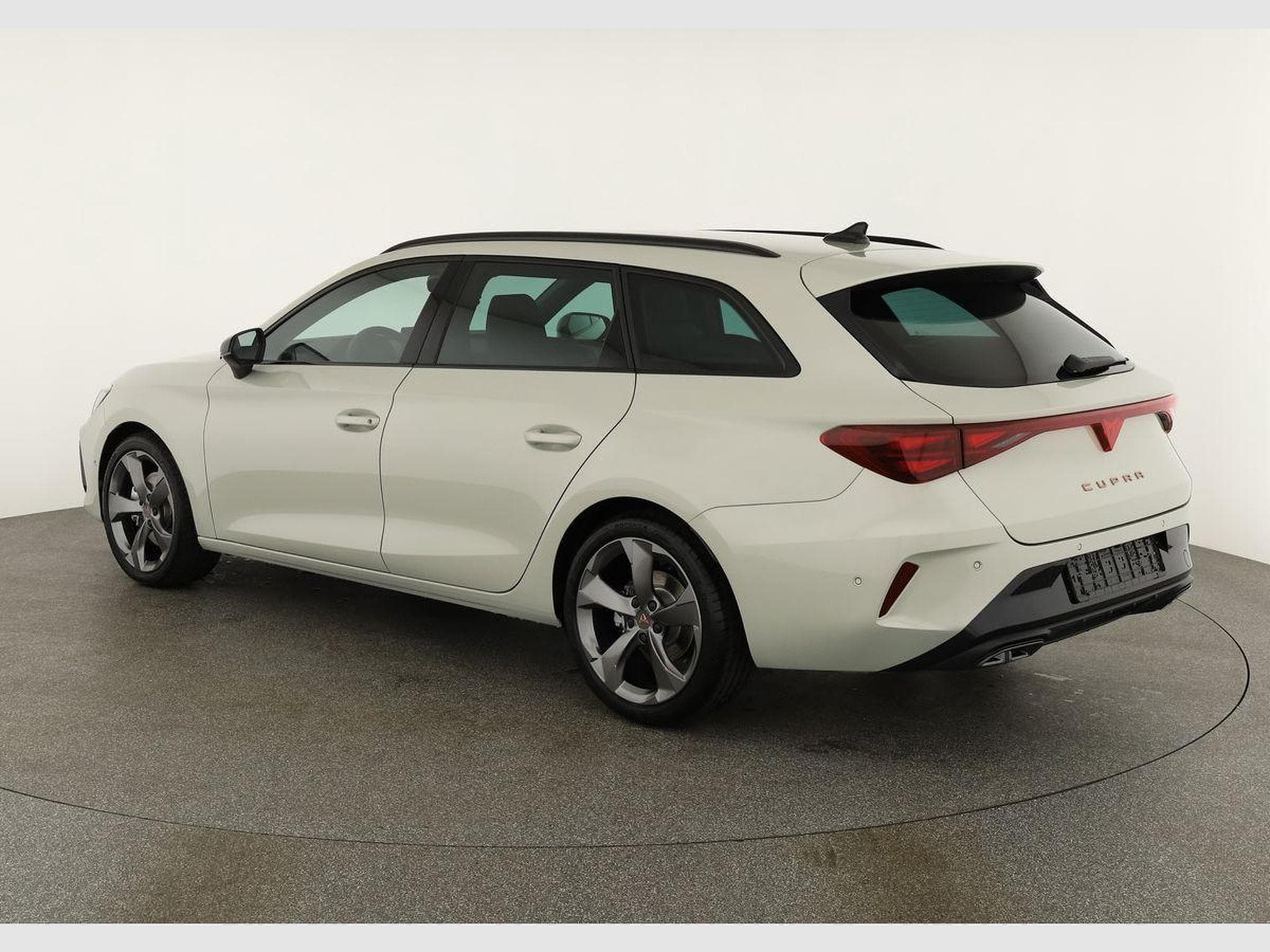 Cupra Leon 2.0 TSI 150 kW 4Drive (2026) - Photo 3