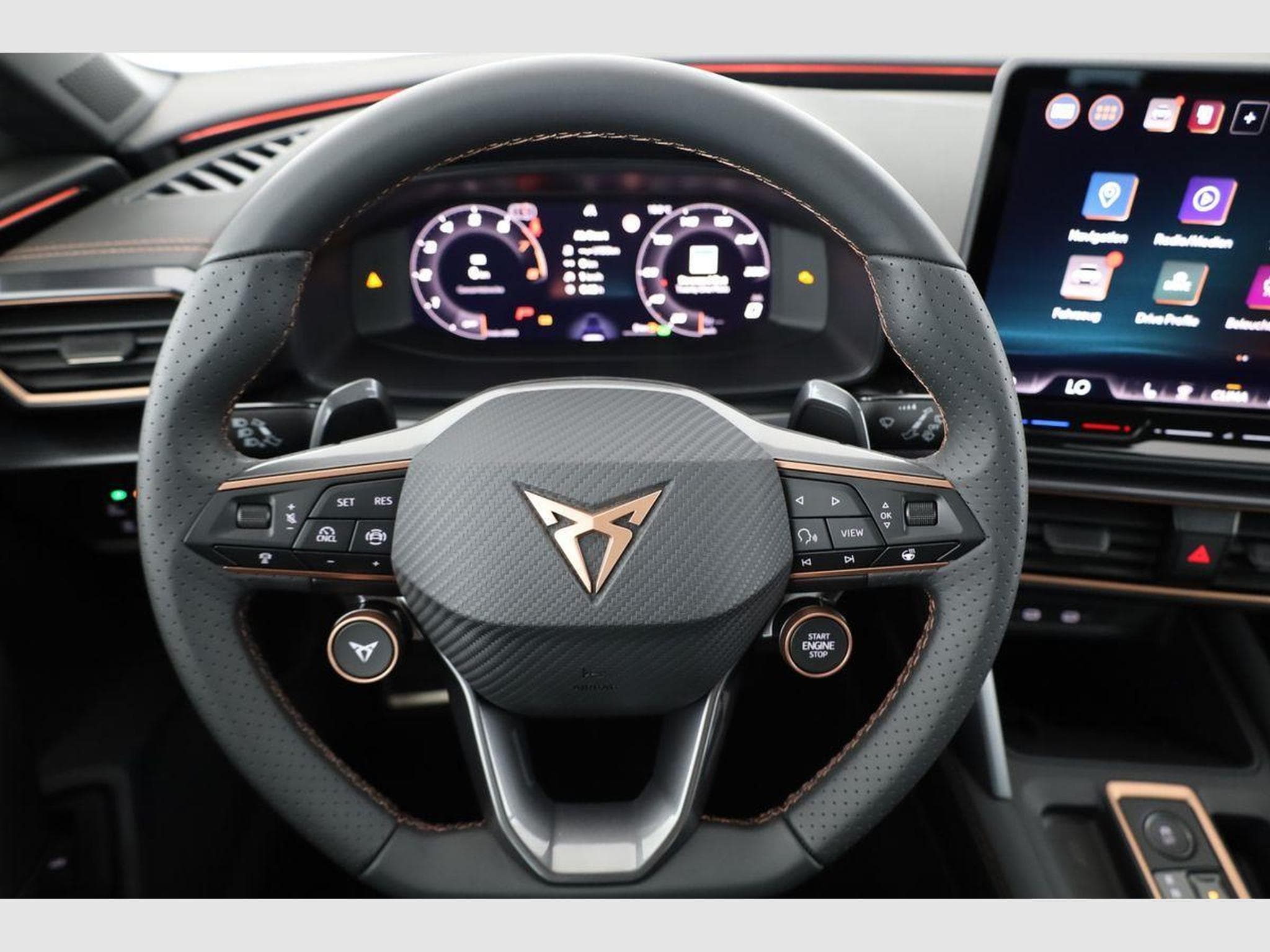 Cupra Leon 2.0 TSI 150 kW 4Drive (2026) - Photo 5