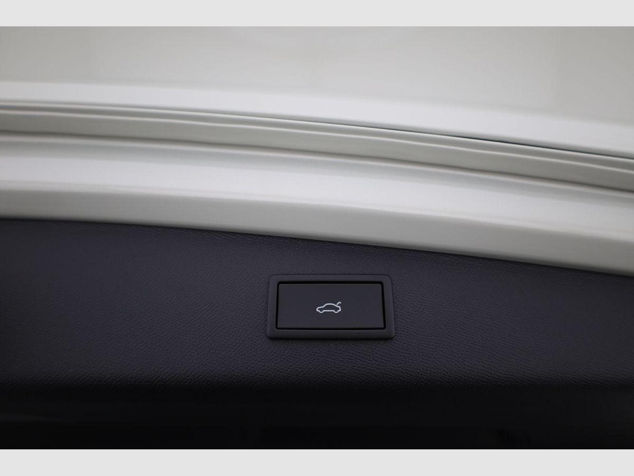 Cupra Leon 2.0 TSI 150 kW 4Drive (2026) - Photo 12
