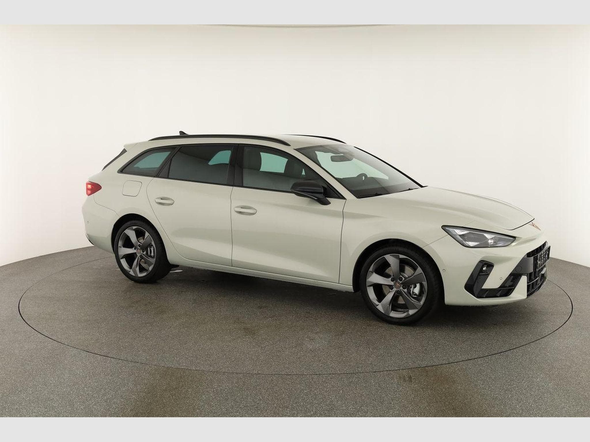 Cupra Leon 2.0 TSI 150 kW 4Drive (2026) - Photo 22