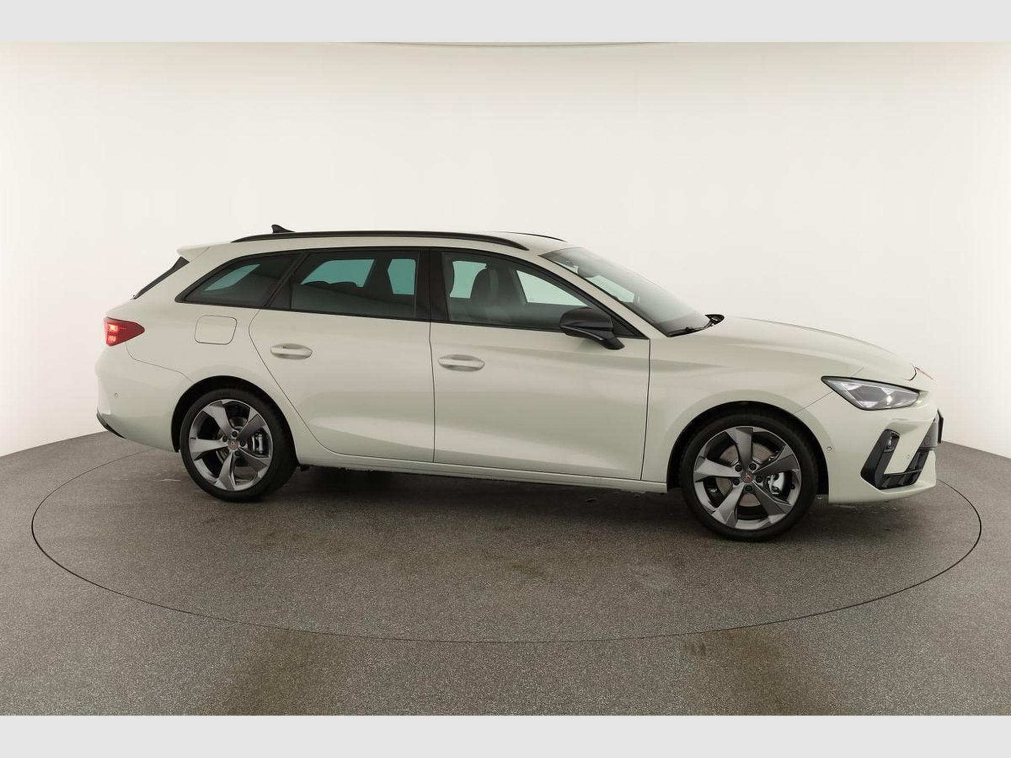 Cupra Leon 2.0 TSI 150 kW 4Drive (2026) - Photo 21