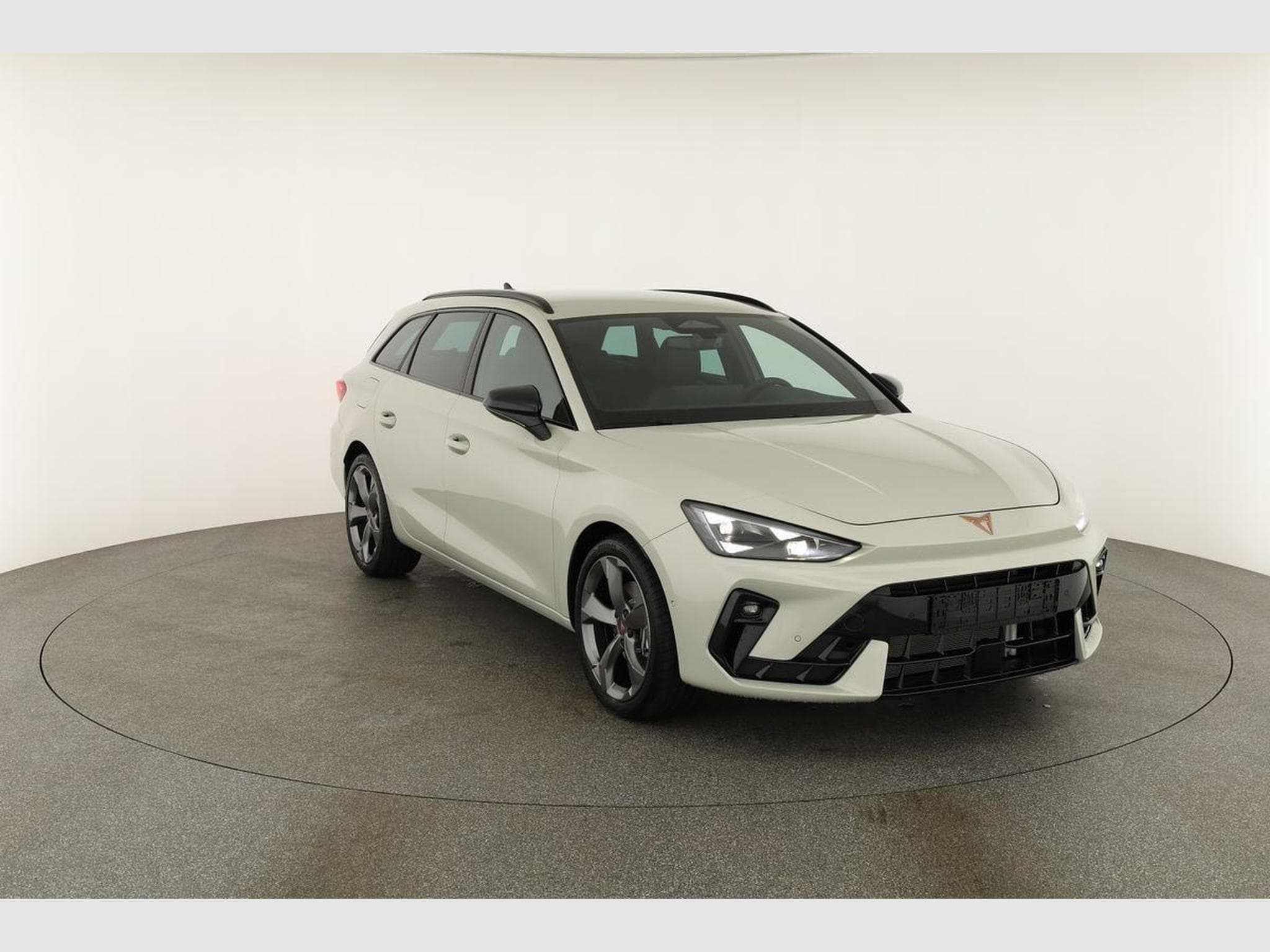 Cupra Leon 2.0 TSI 150 kW 4Drive (2026) - Photo 24