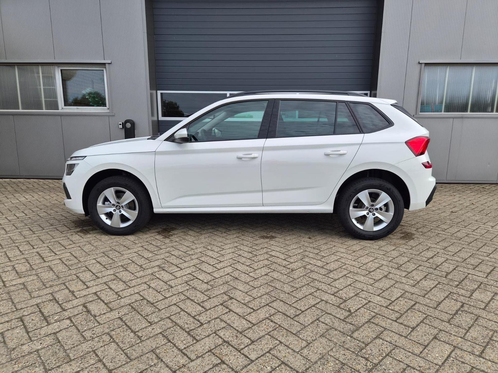 Skoda Kamiq 1.5 TSI 150PS (2026) - Photo 2
