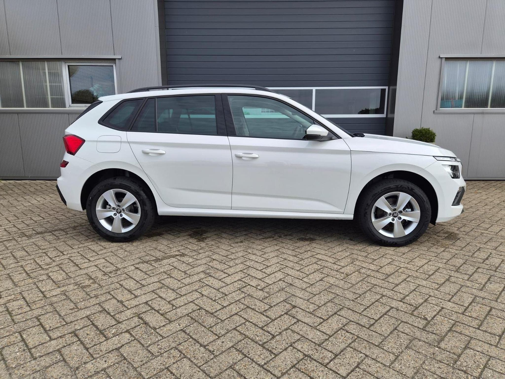 Skoda Kamiq 1.5 TSI 150PS (2026) - Photo 6