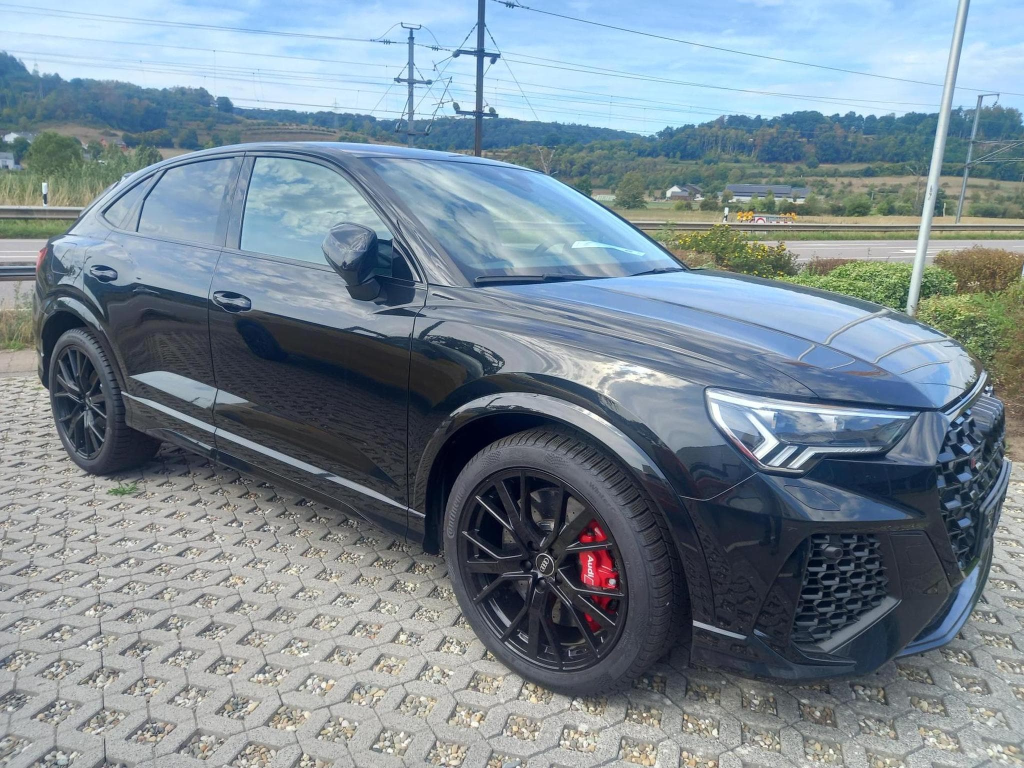 Audi RSQ3 Sportback (2023) - Photo 3