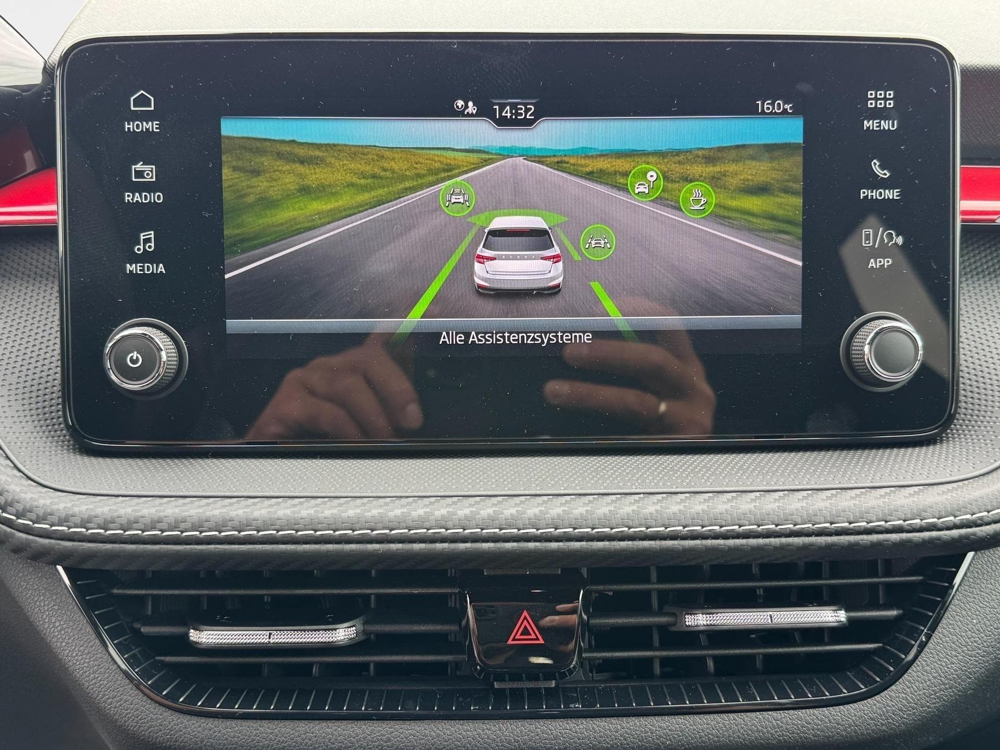 Skoda Fabia Monte Carlo (2026) - Photo 18