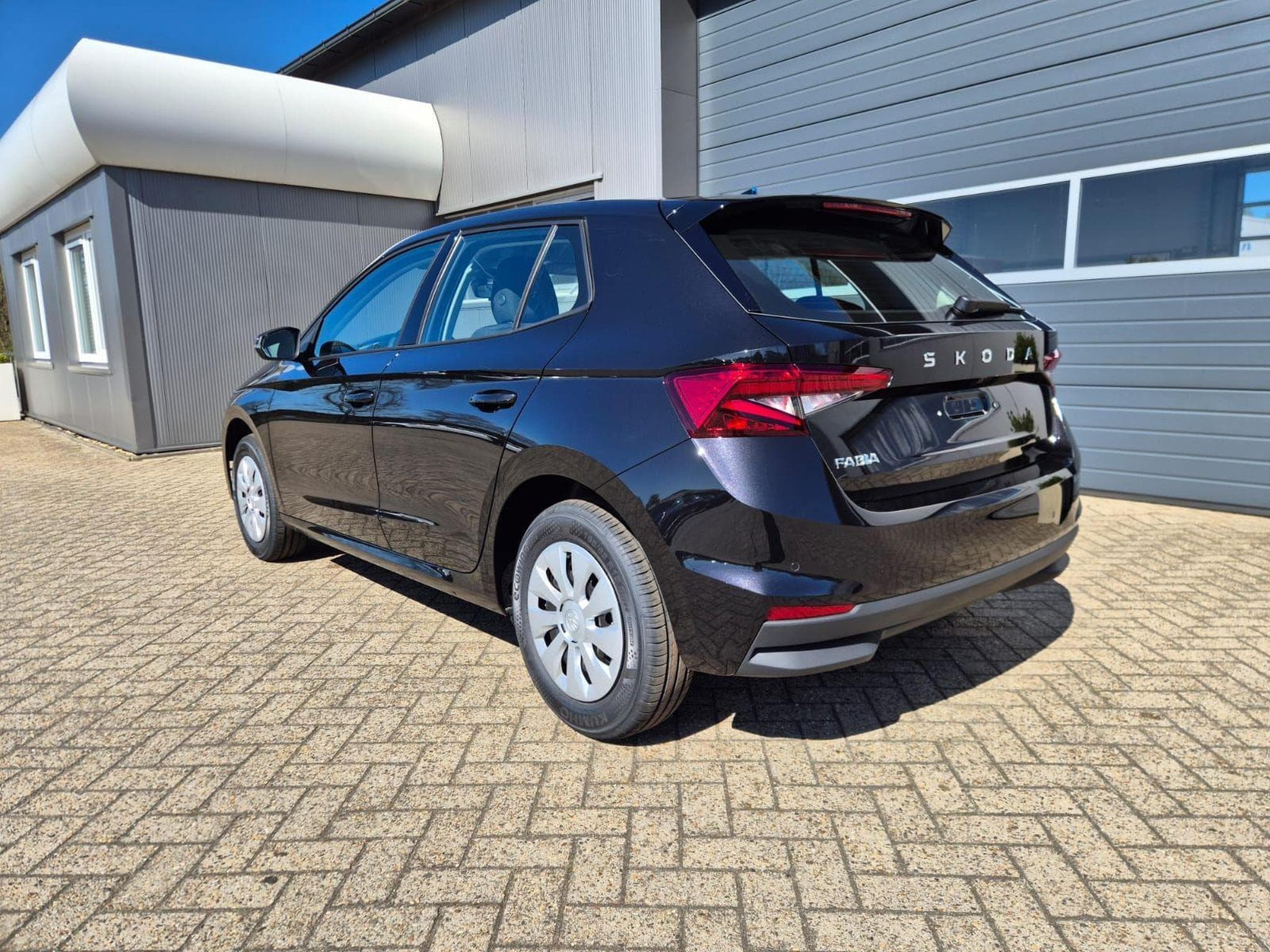 Skoda Fabia 1.0 TSI 95PS (2026) - Photo 2