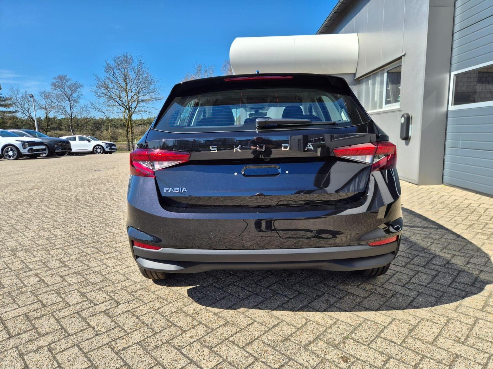 Skoda Fabia 1.0 TSI 95PS (2026) - Photo 3
