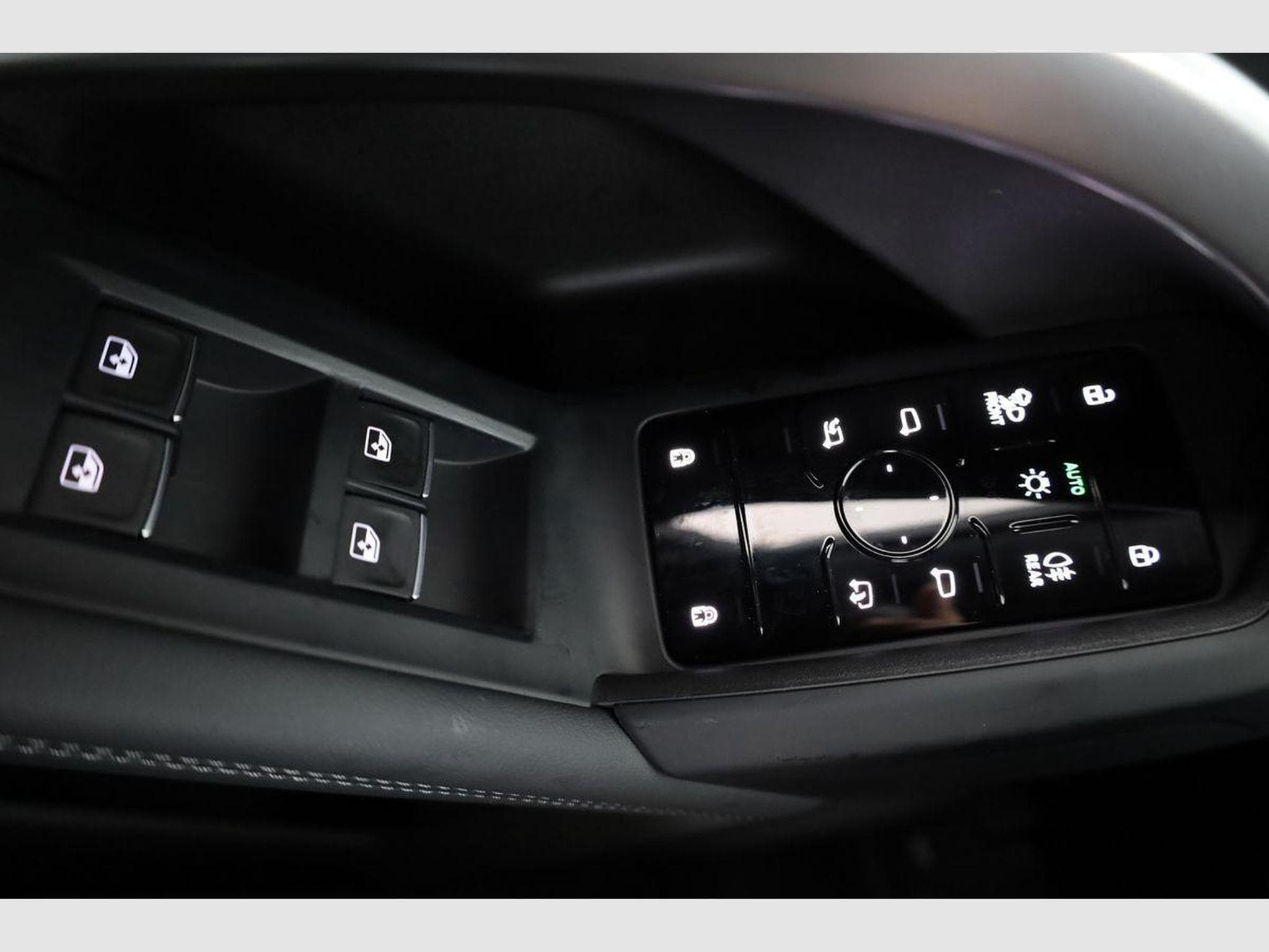 Audi Q5 3.0 TDI quattro 220 kW (2026) - Photo 7