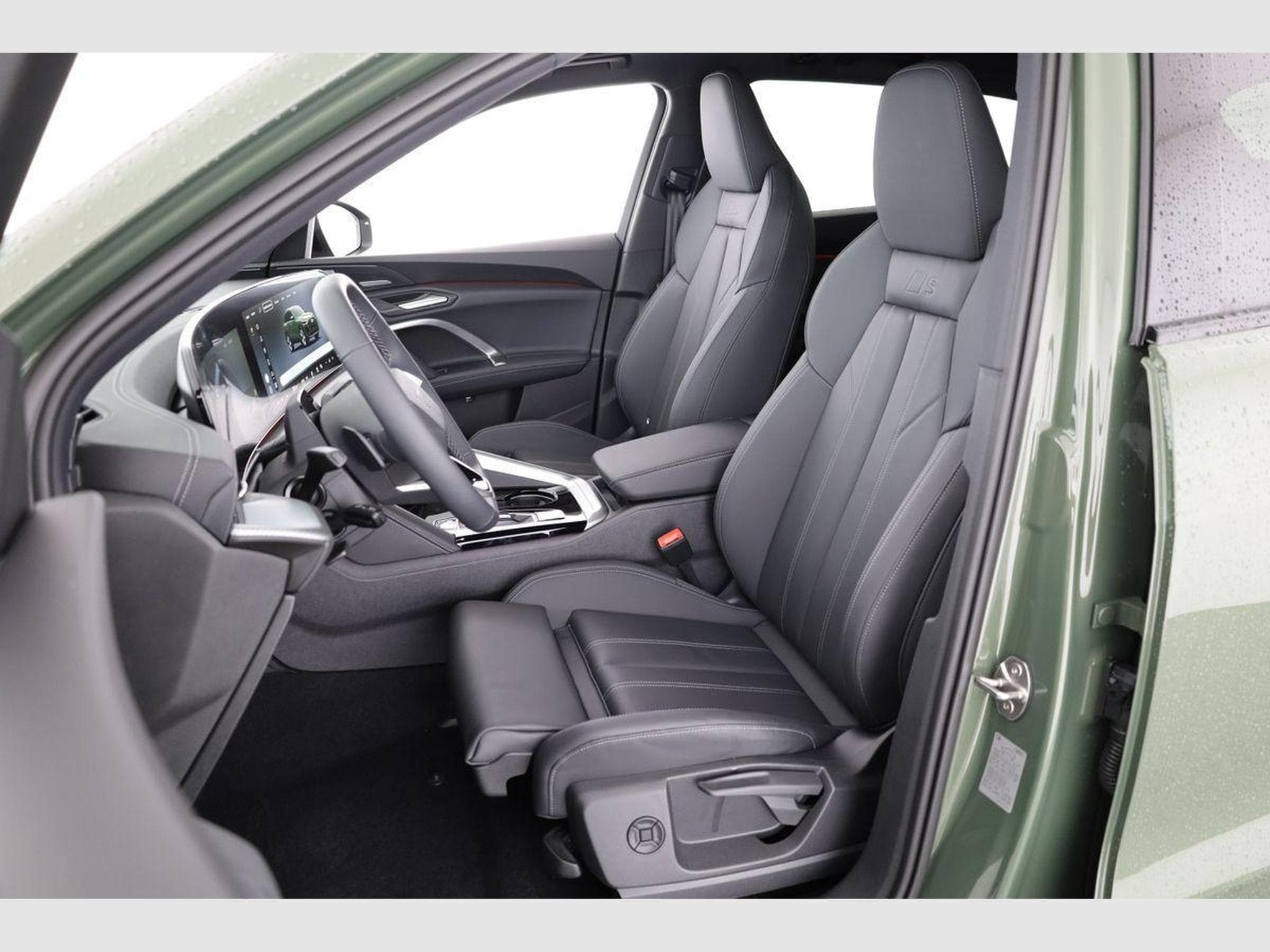 Audi Q5 3.0 TDI quattro 220 kW (2026) - Photo 10