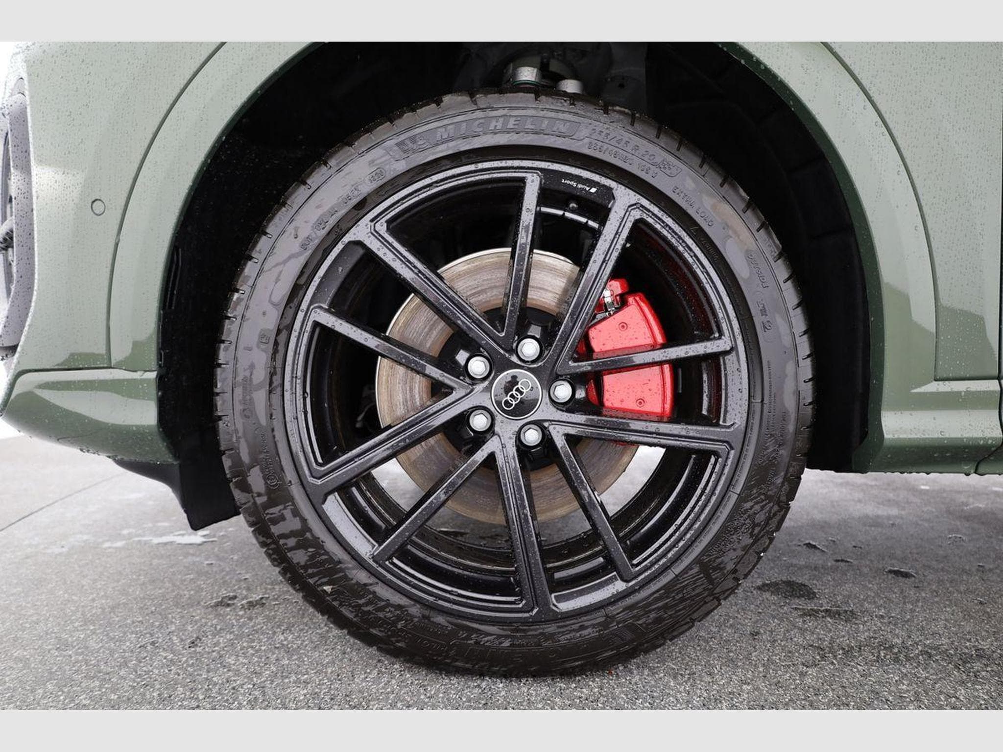 Audi Q5 3.0 TDI quattro 220 kW (2026) - Photo 16