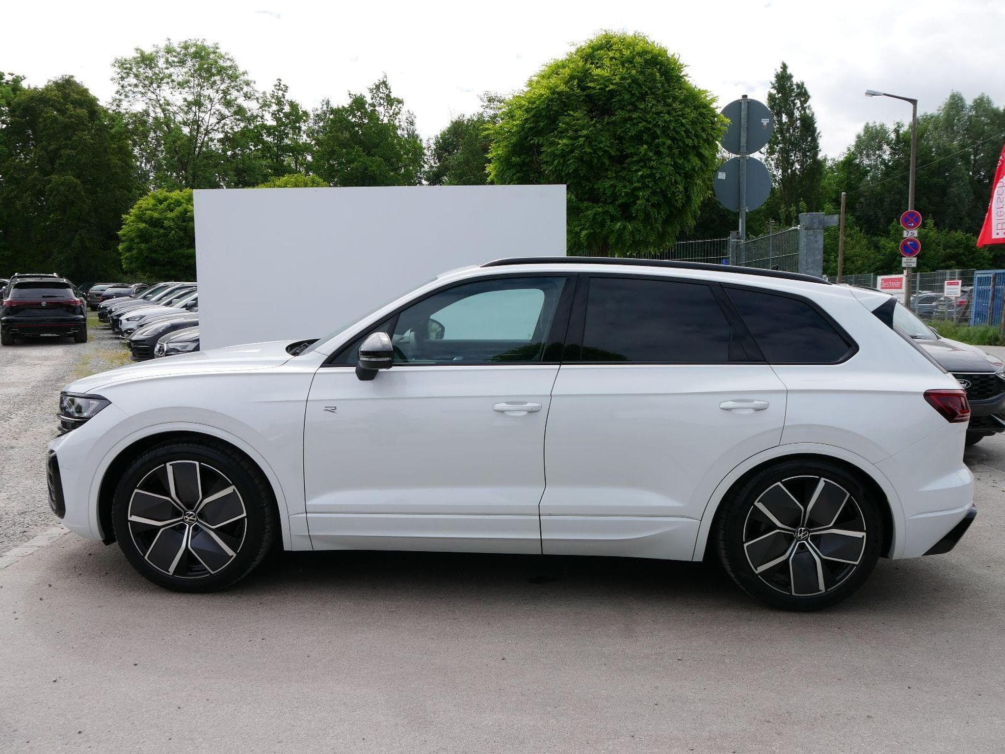 VW Touareg FINAL-EDITION (2026) - Foto 4
