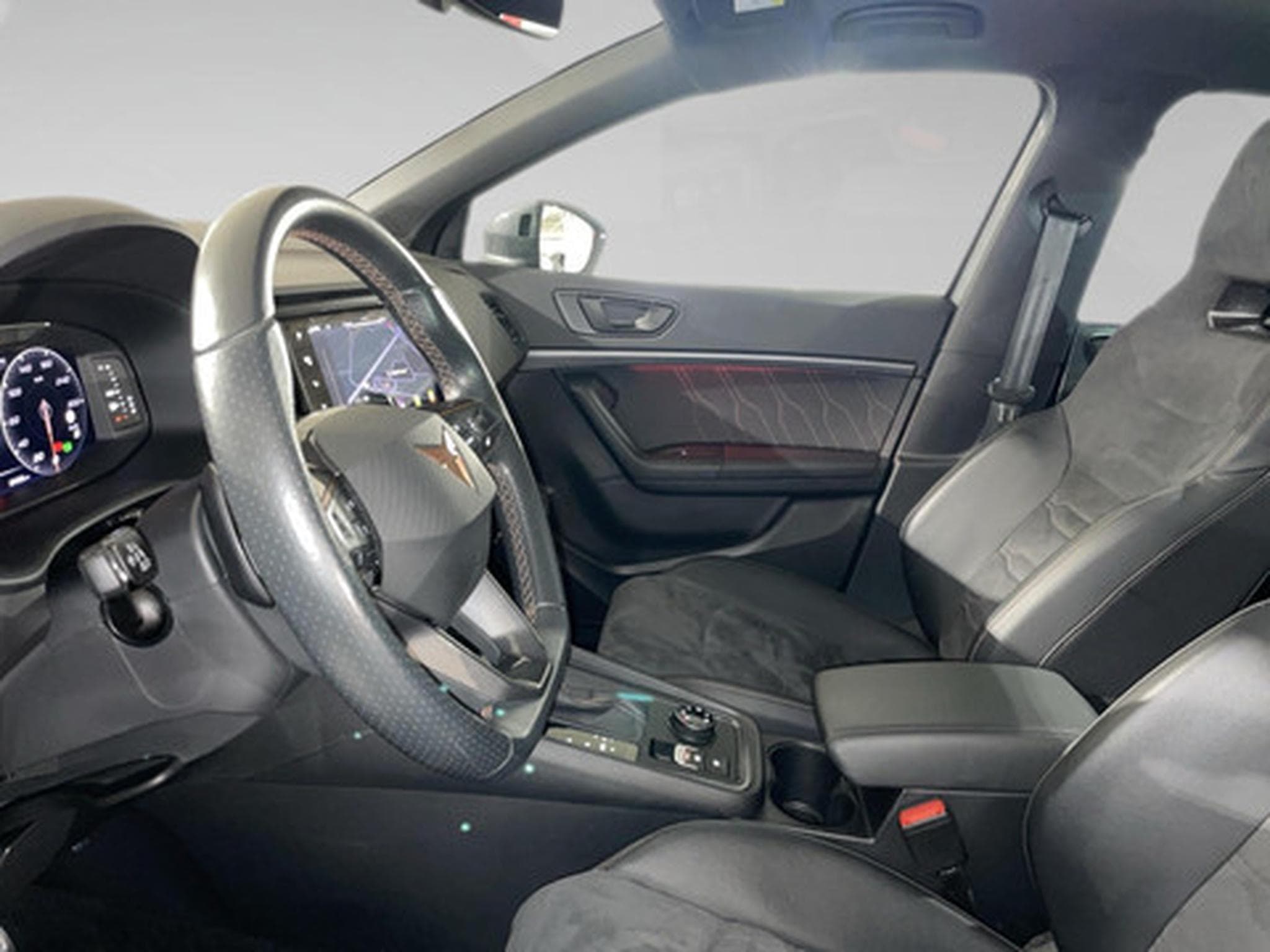 Cupra Ateca 2.0 TSI VZ 221kW DSG 4WD (2023) - Photo 4