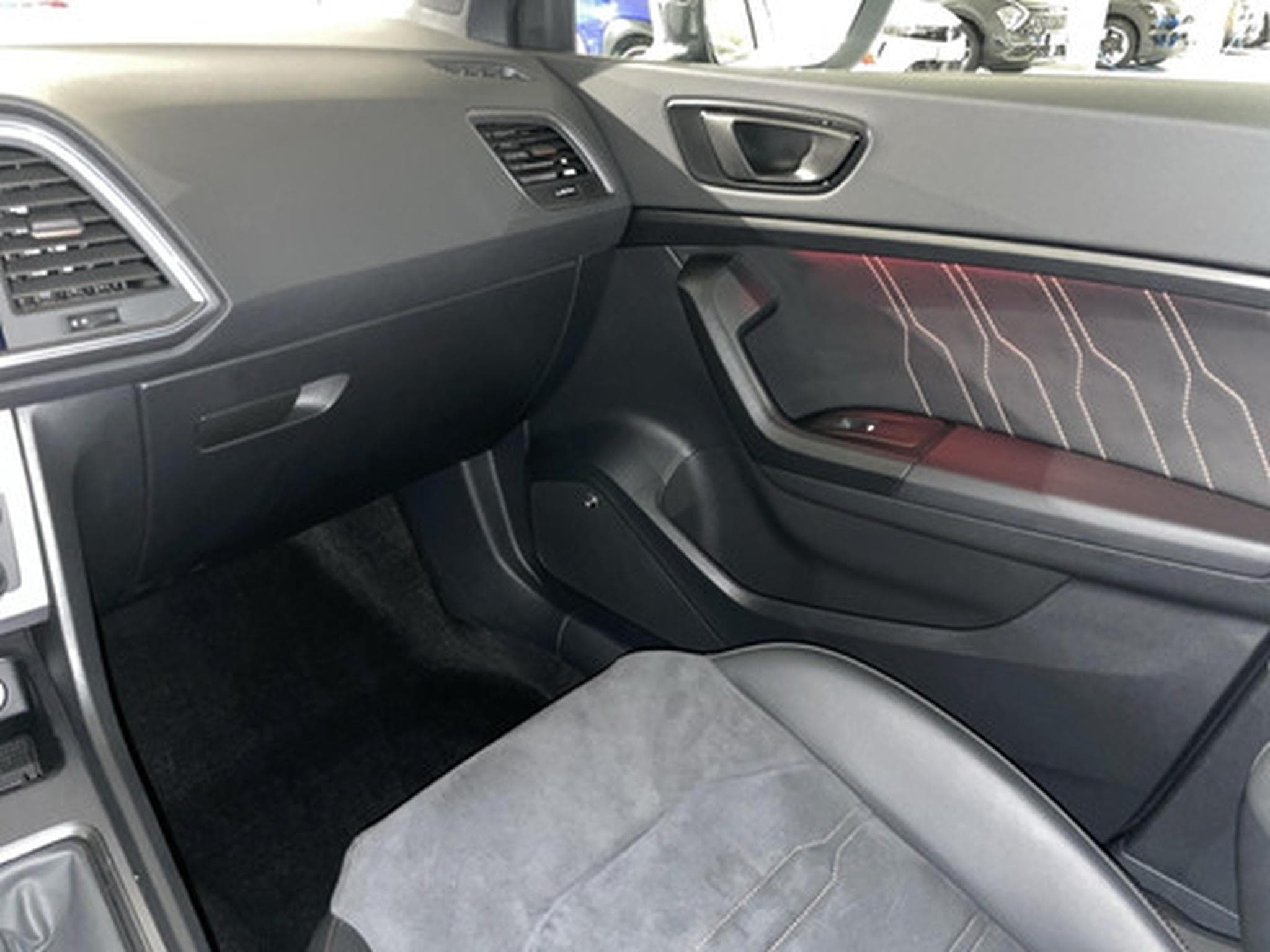 Cupra Ateca 2.0 TSI VZ 221kW DSG 4WD (2023) - Photo 9