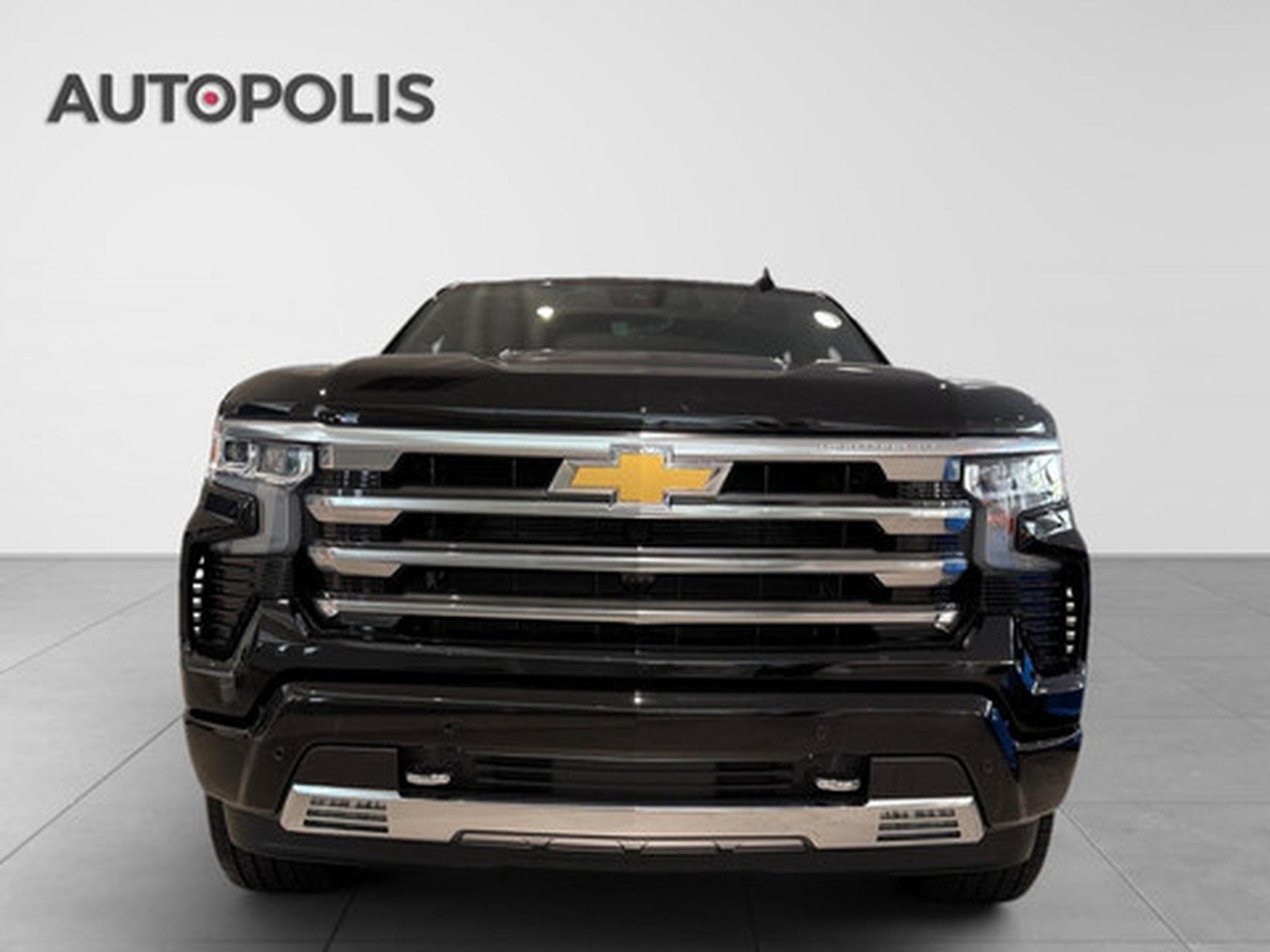 Chevrolet Silverado 1500 HIGH COUNTRY V8 6.2 (2026) - Photo 2