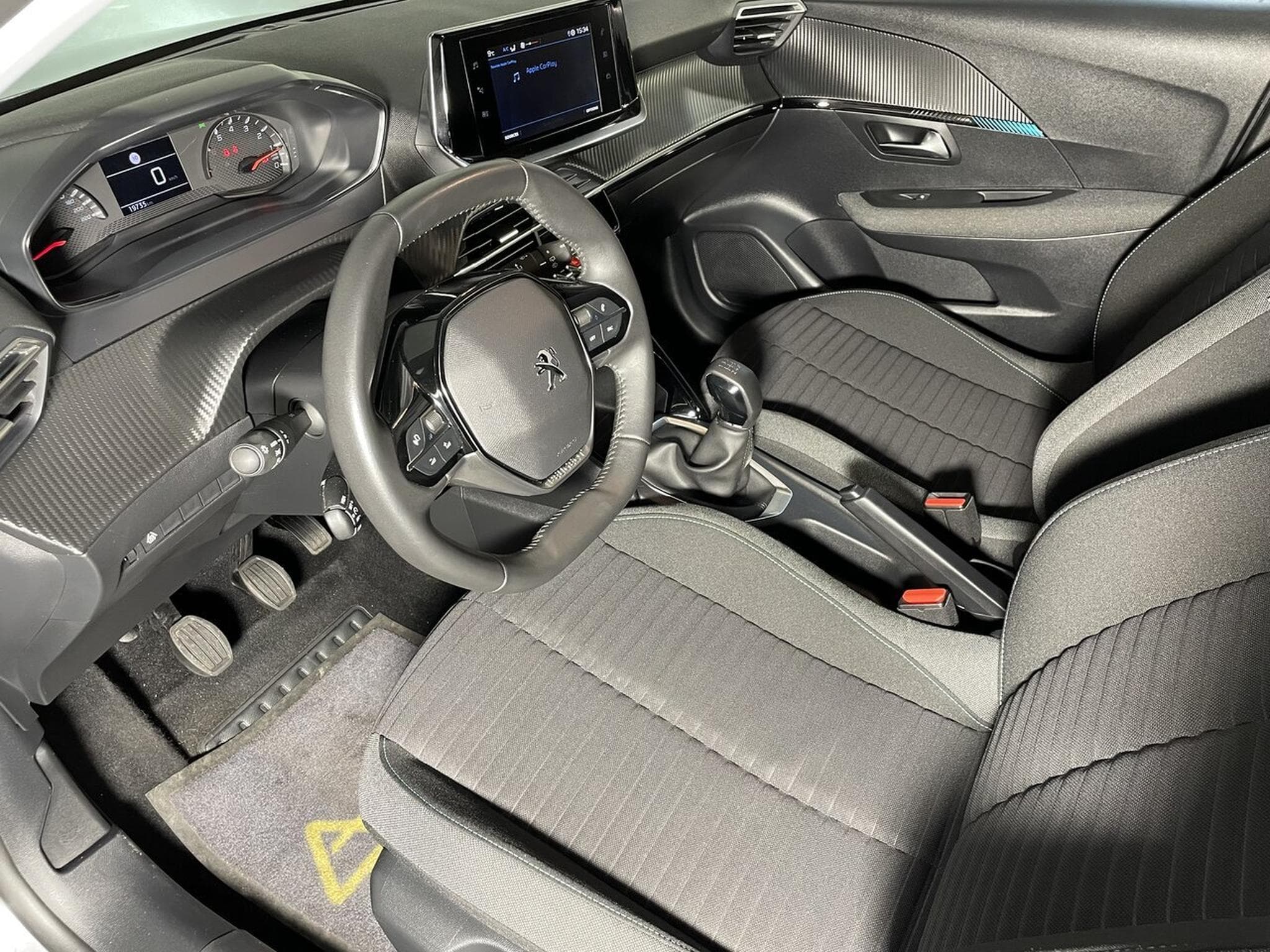 Peugeot 208 1.2 ESSENCE 75 CV ALLURE STYLE CARPLAY 5P (2023) - Foto 10