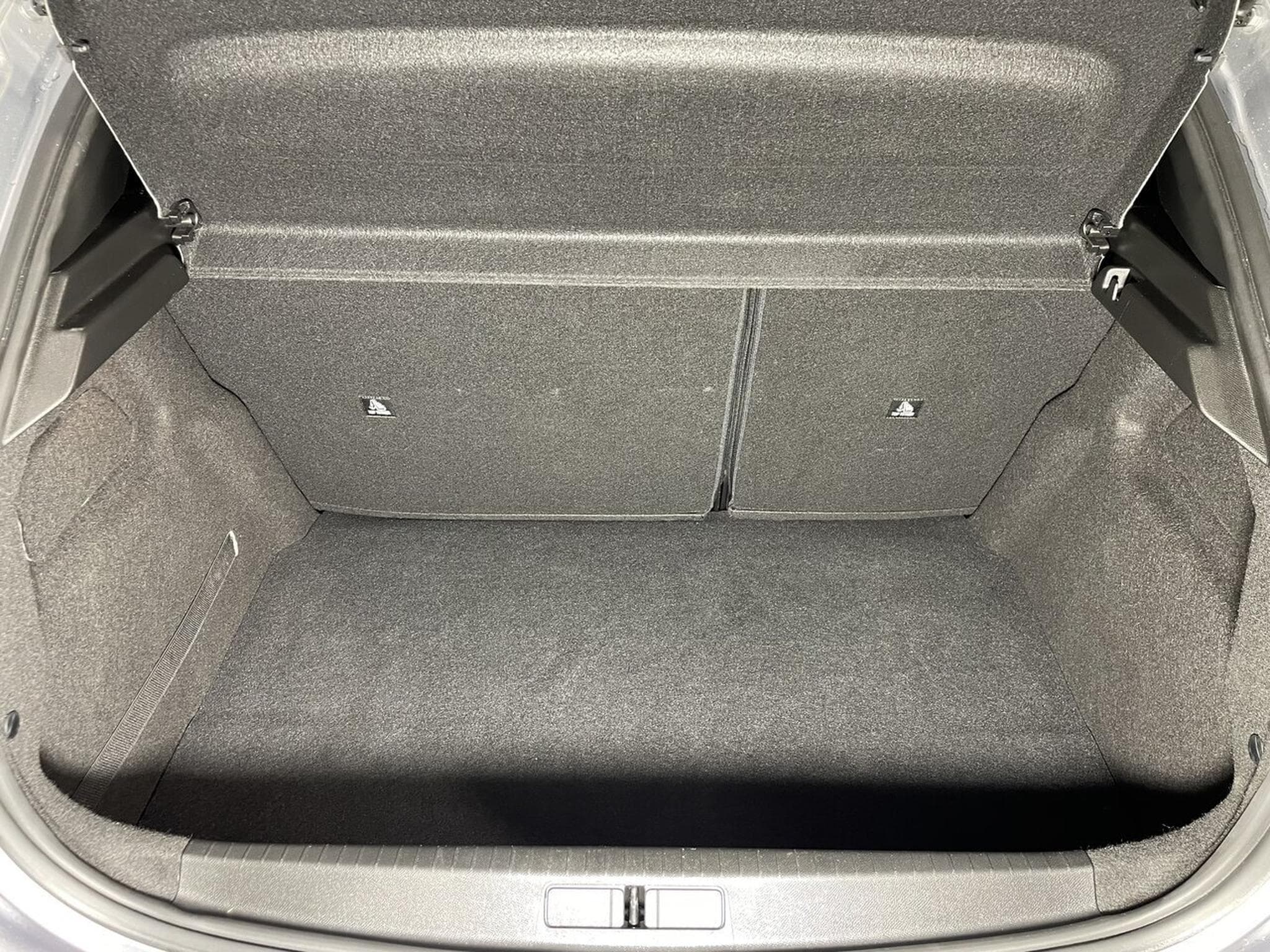 Peugeot 208 1.2 ESSENCE 75 CV ALLURE STYLE CARPLAY 5P (2023) - Foto 14