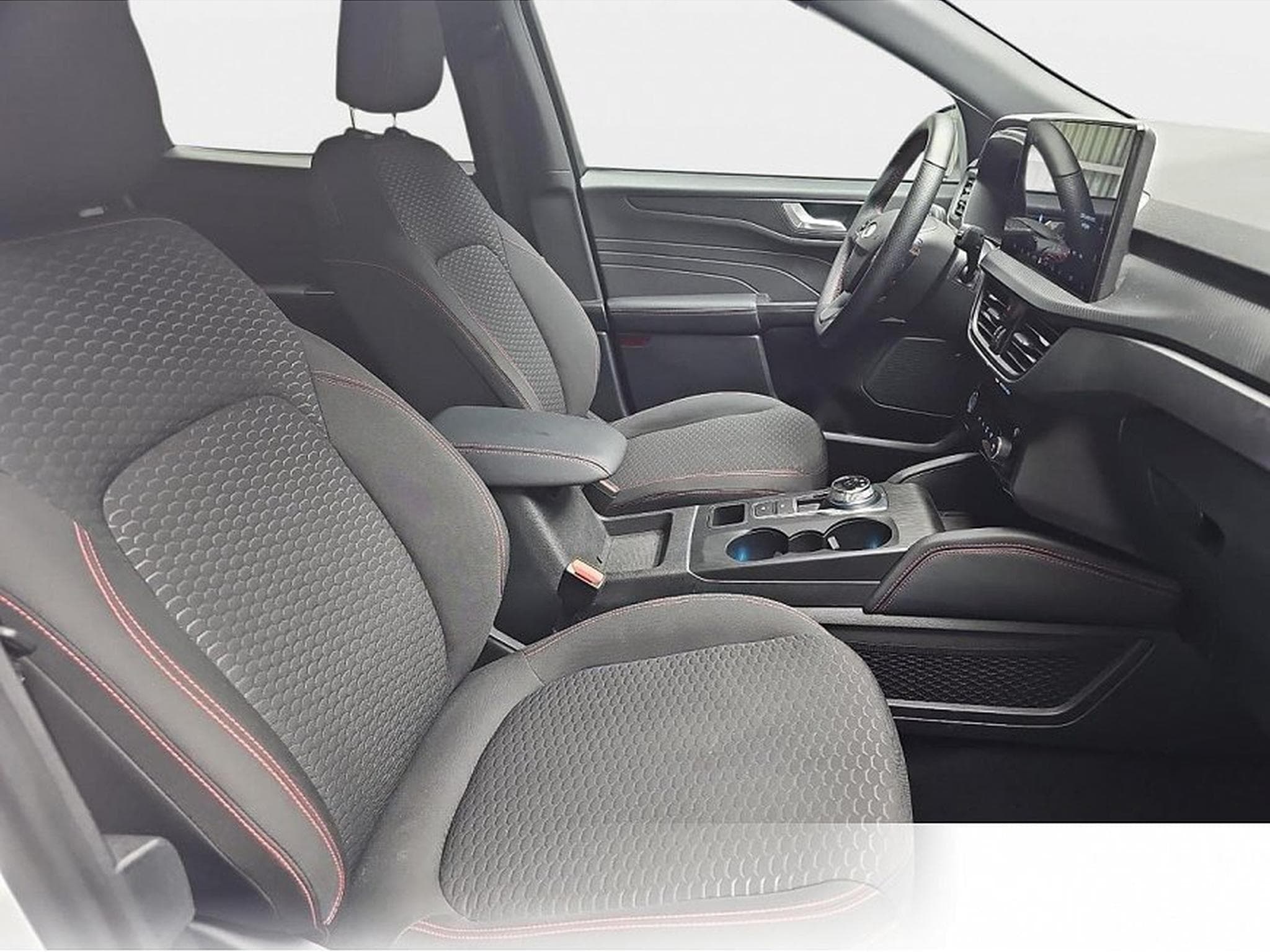 Ford Kuga (2026) - Photo 15