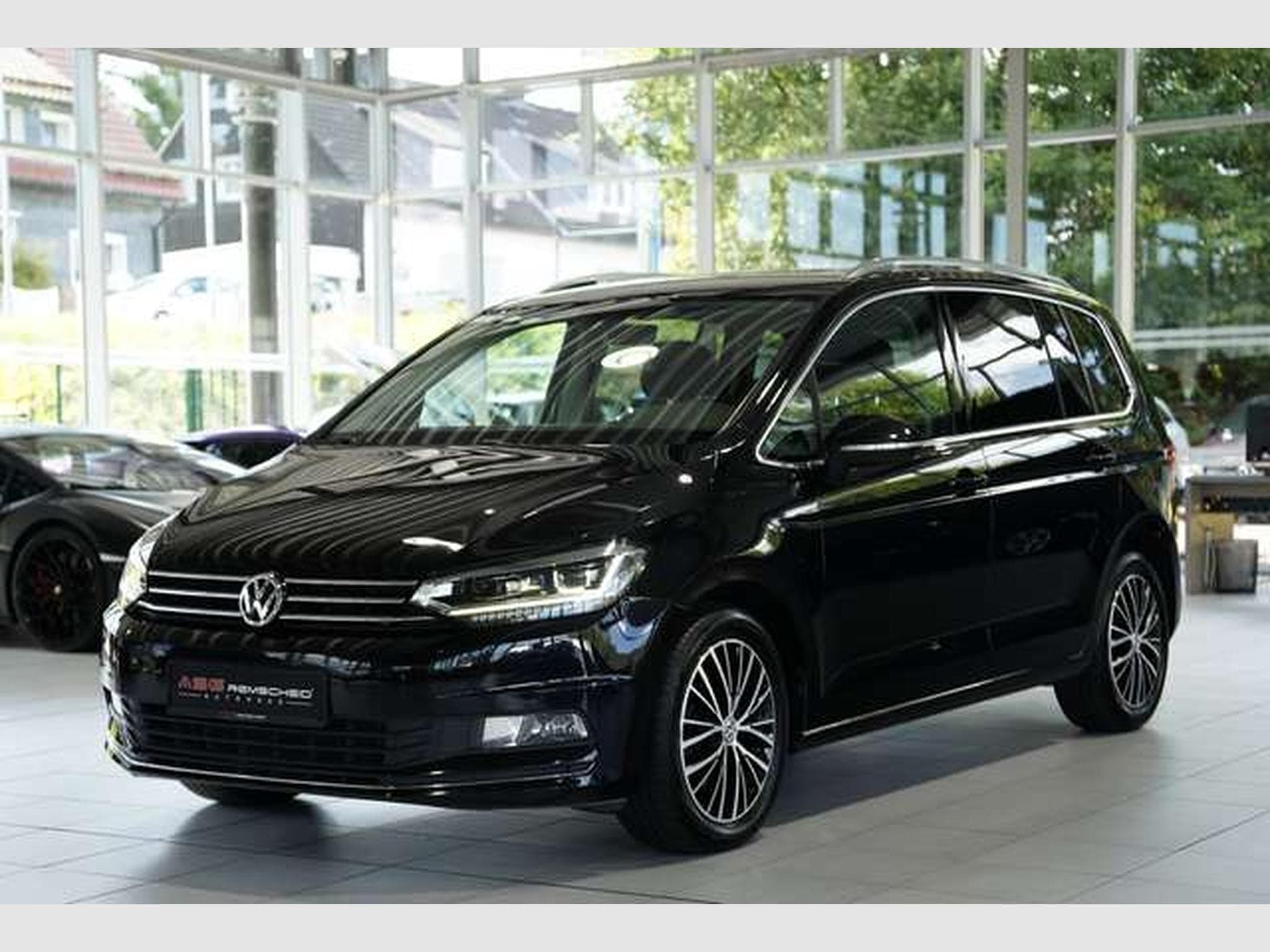 VW Touran Highline BMT *Massage *KAM *ACC *7-Sitzer (2016) - Photo 5