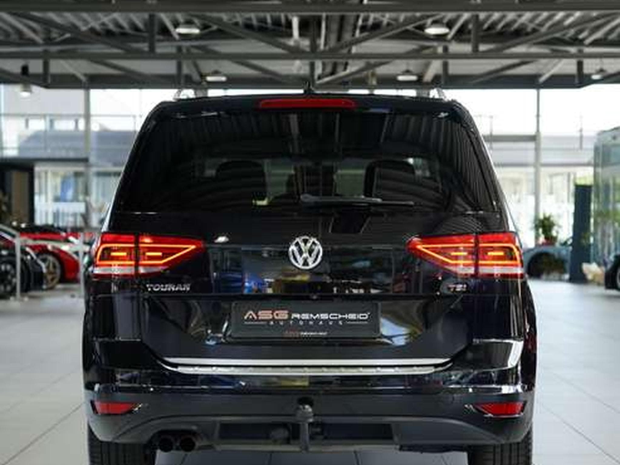 VW Touran Highline BMT *Massage *KAM *ACC *7-Sitzer (2016) - Photo 8