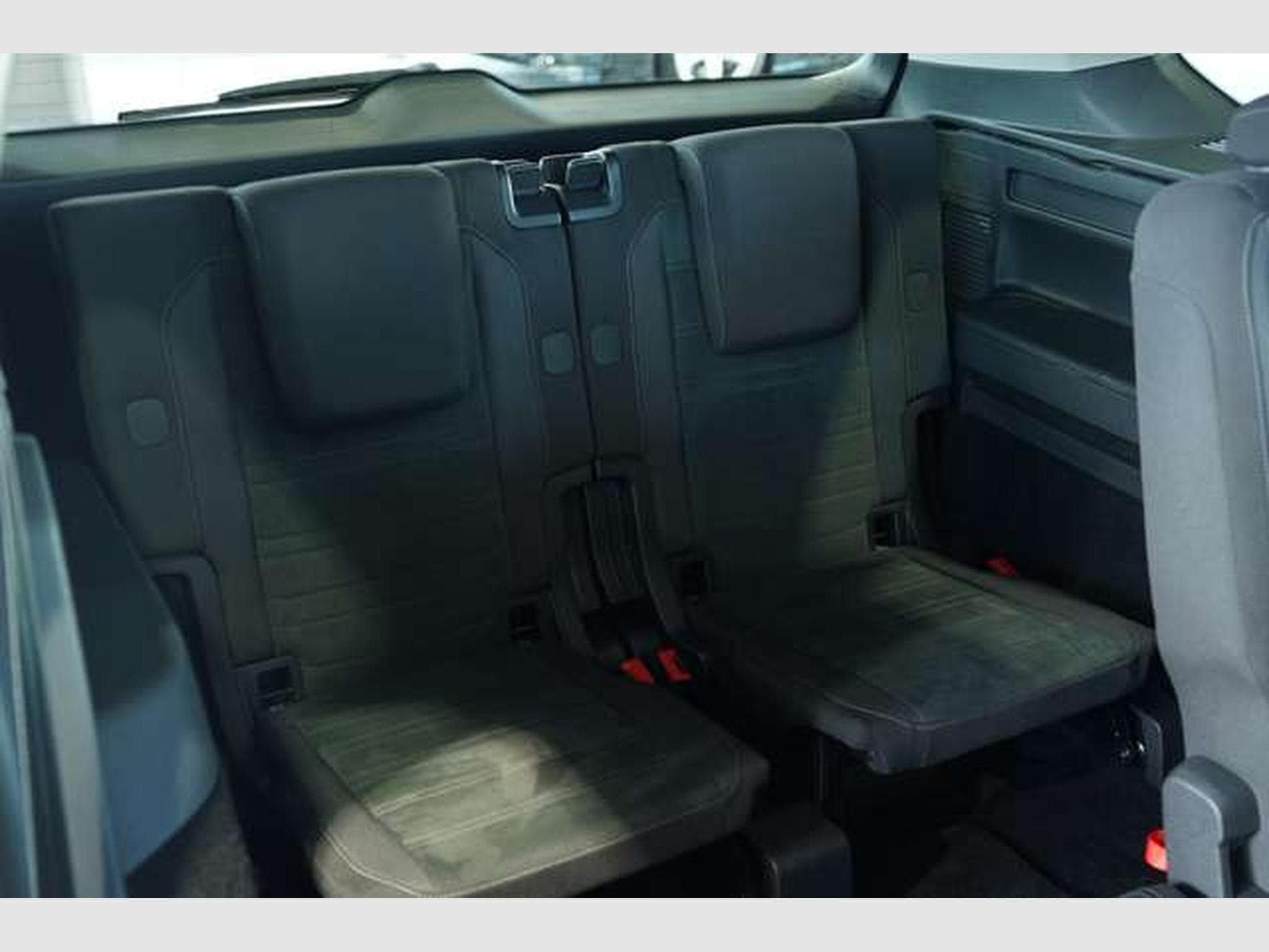 VW Touran Highline BMT *Massage *KAM *ACC *7-Sitzer (2016) - Photo 22