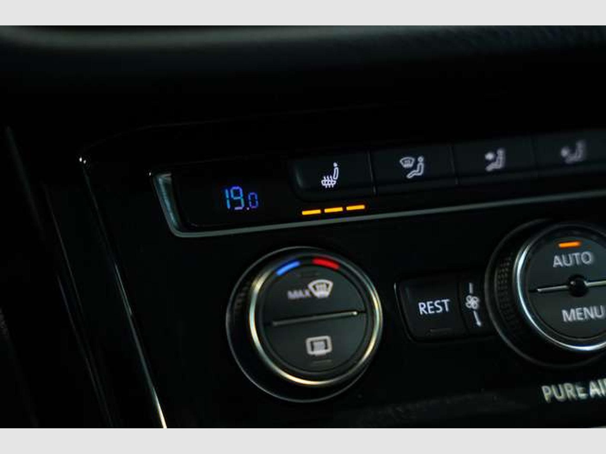 VW Touran Highline BMT *Massage *KAM *ACC *7-Sitzer (2016) - Photo 27