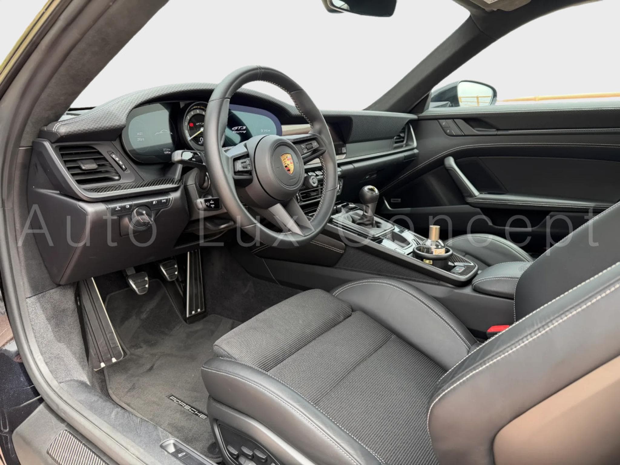 Porsche 911 911 GT3 Pack Touring (2022) - Photo 7