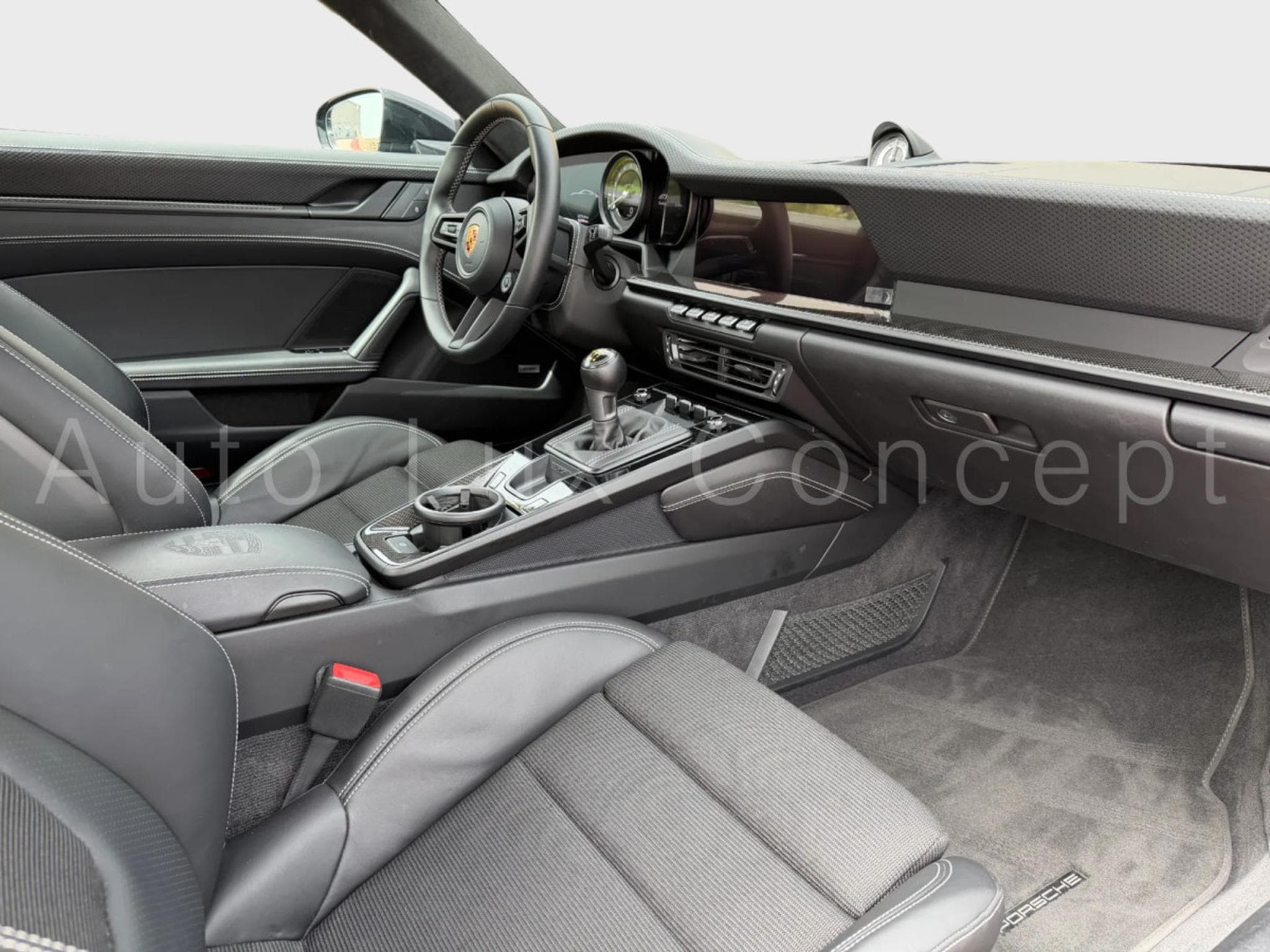 Porsche 911 911 GT3 Pack Touring (2022) - Photo 8