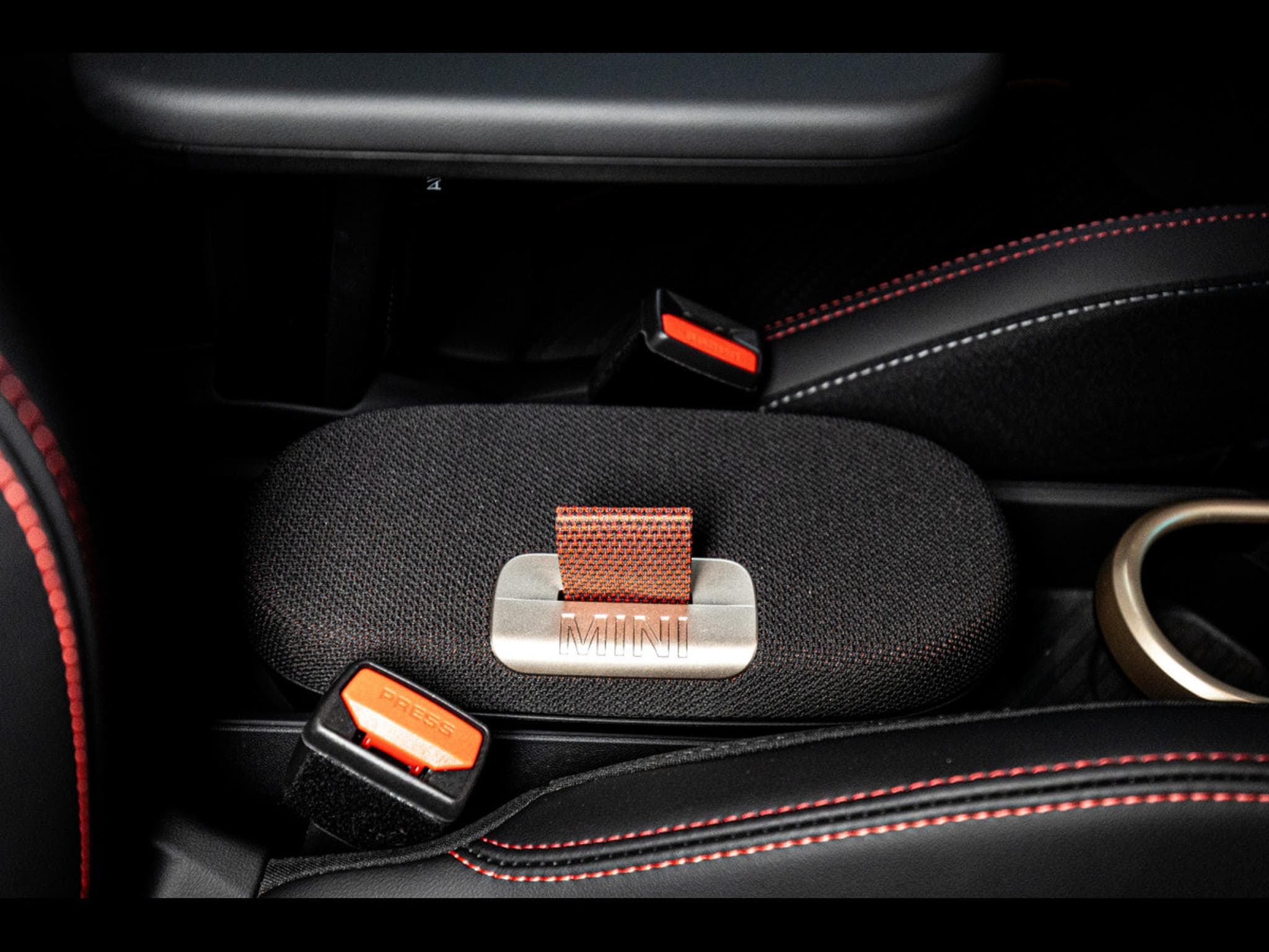 Mini Cooper E 3-DOOR PACK JOHN COOPER WORKS - PACK M - BRITISH RACING GR (2025) - Photo 20