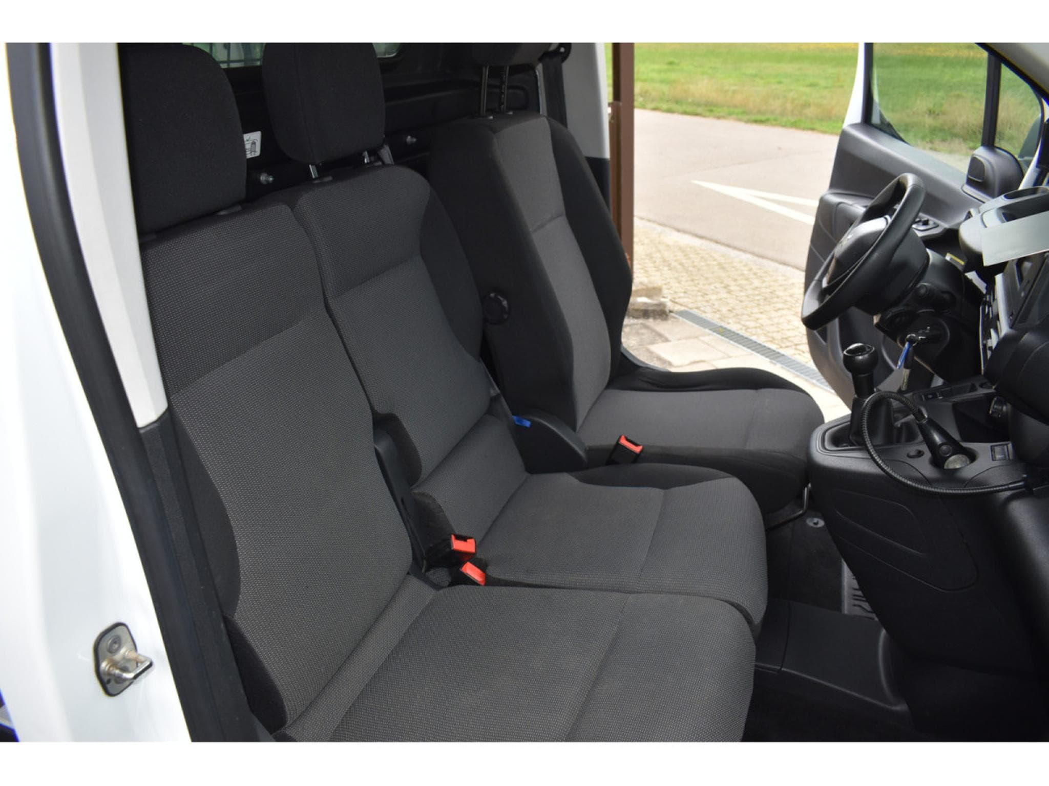 Peugeot Partner 1,5 HDI Maxi 3 places 57000km TVA Comprise (2021) - Photo 14