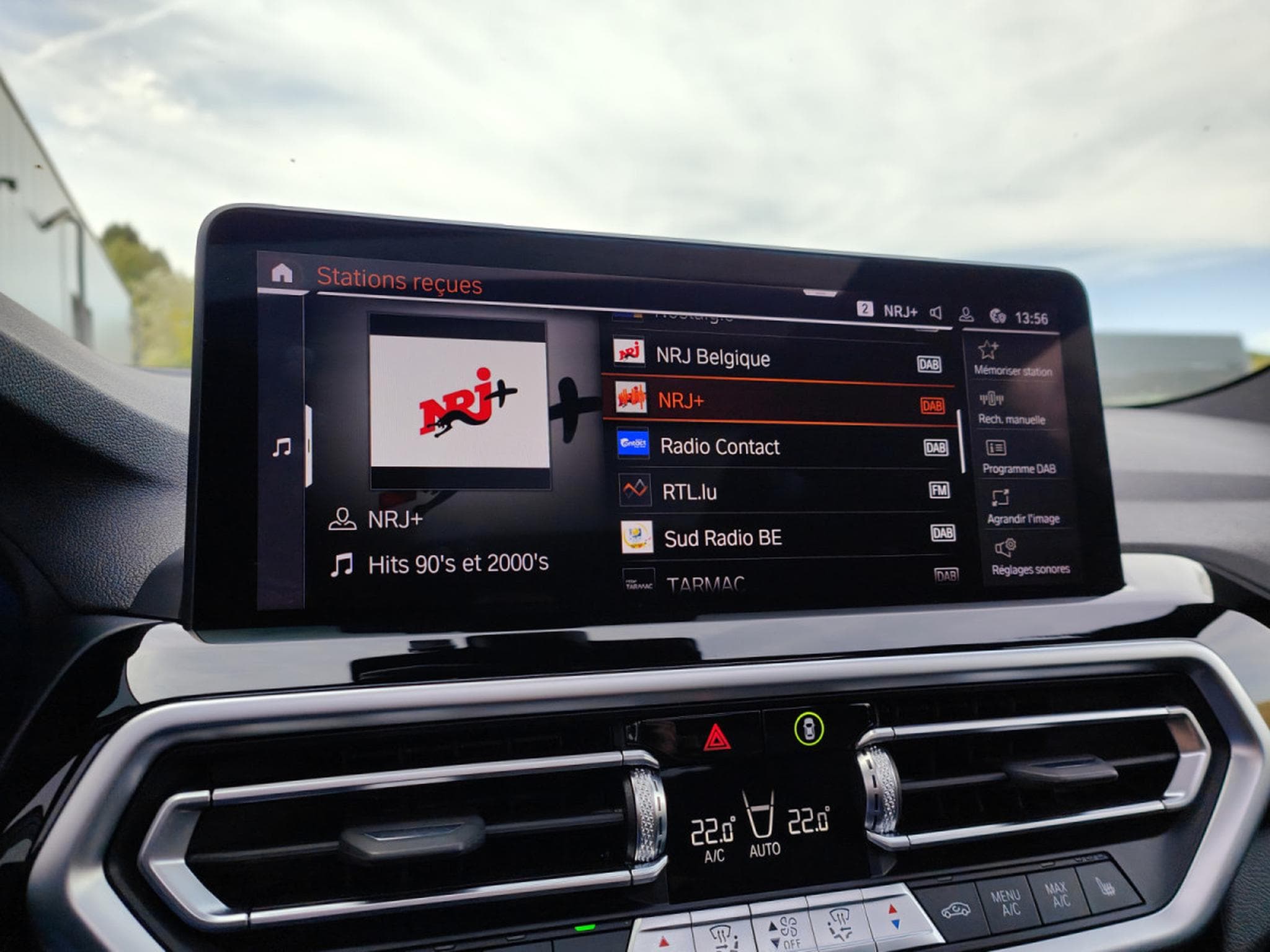 BMW X3 X3 SDRIVE18D CARPLAY GPS TOIT OUVRANT CAMERA 360 (2022) - Photo 19